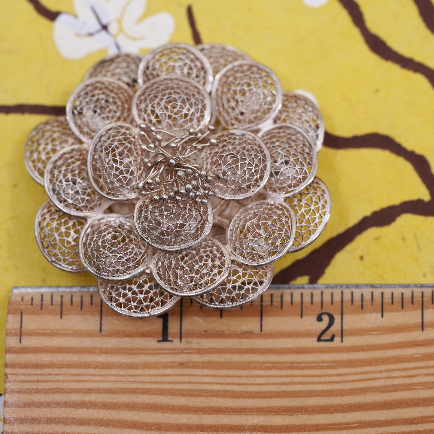 Vintage handmade sterling 925 silver filigree flower brooch