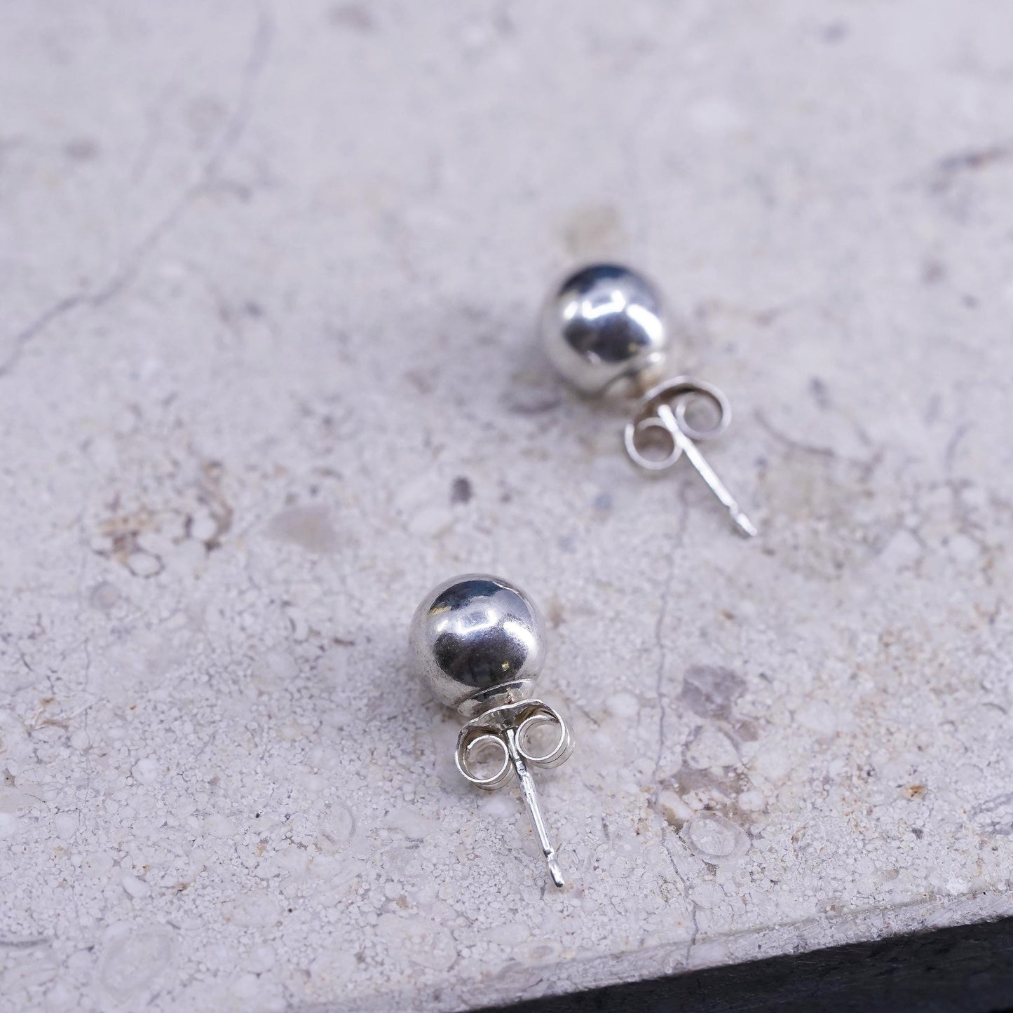 7mm Sterling silver studs earrings