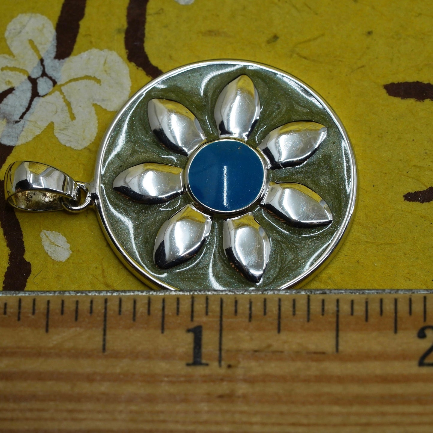 Vintage Sterling silver flower pendant, 925 circle charm with enamel turquoise