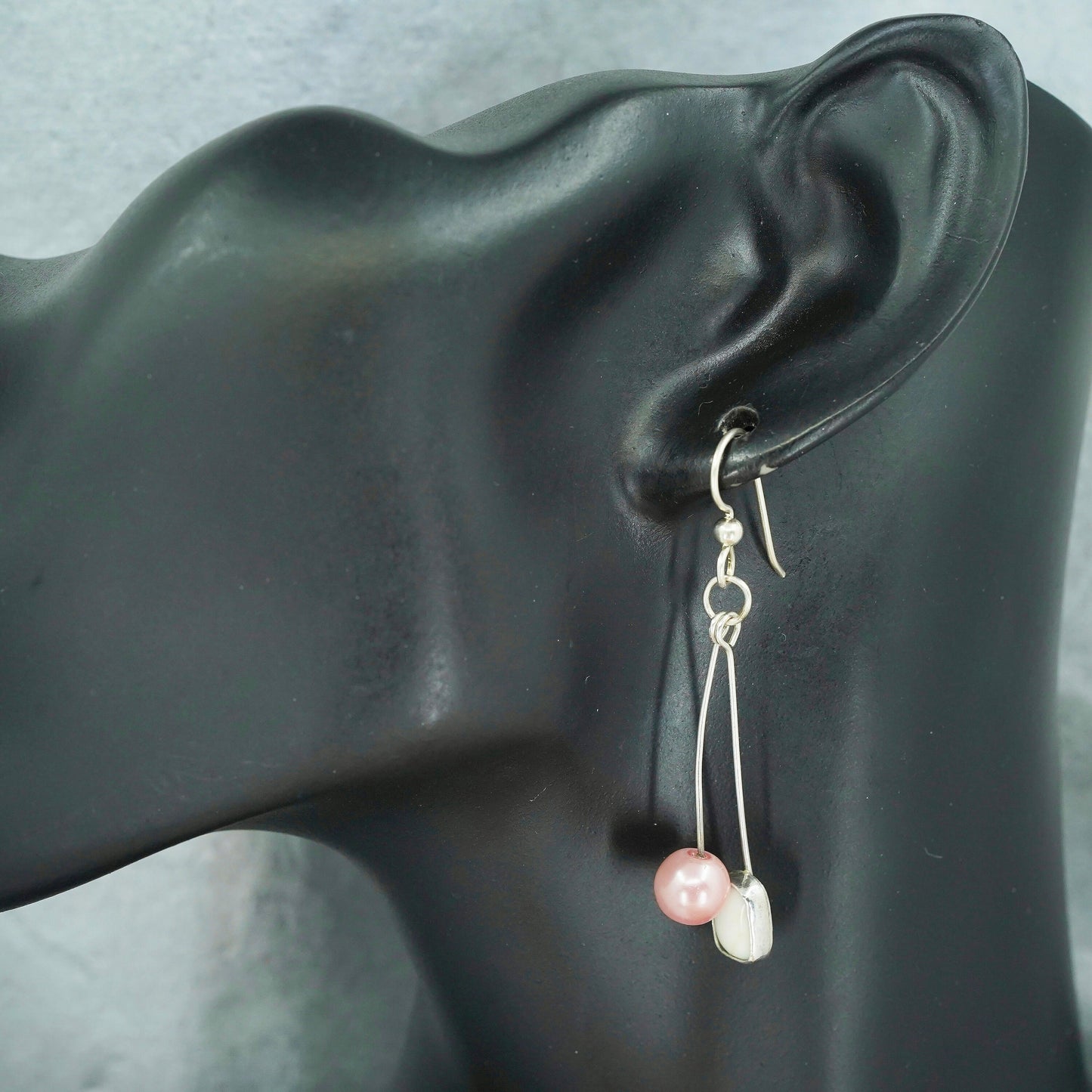 Vintage Sterling 925 silver earrings with pink pearl beads and howlite