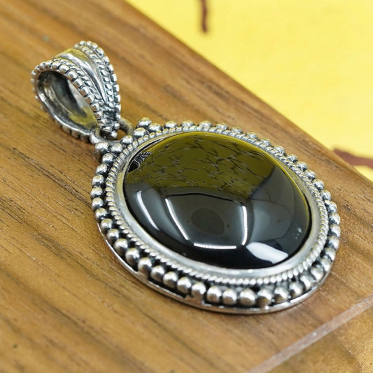 VTG Sterling silver 925 handmade pendant with oval shaped black onyx and beads