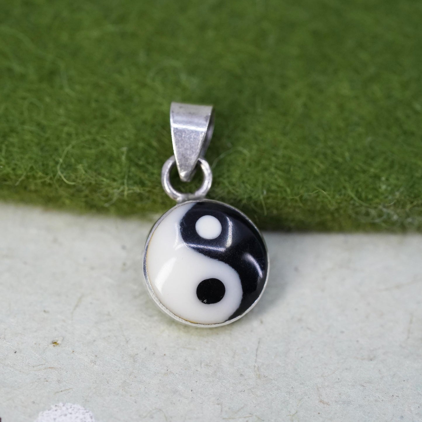 Vintage sterling silver handmade pendant, 925 yin yang circle with enamel inlay