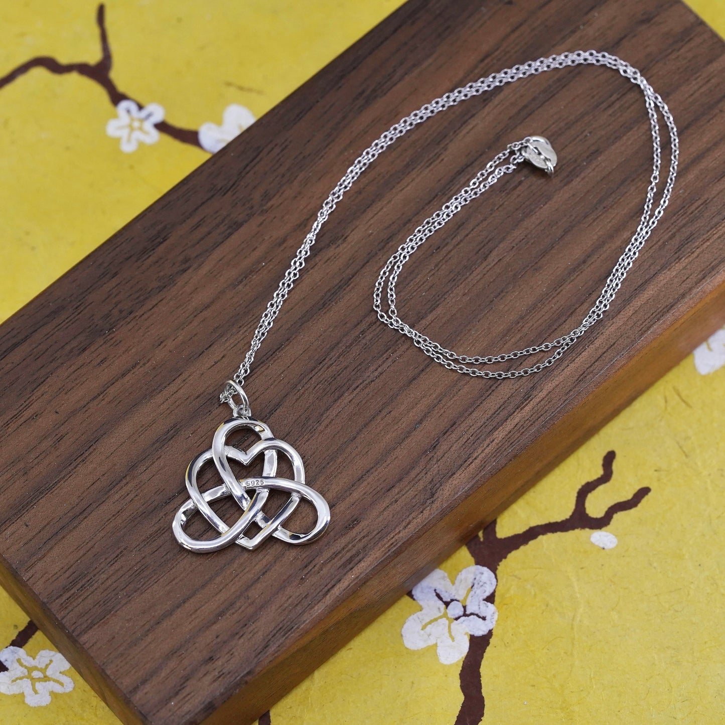 18”, Vintage Sterling silver handmade pendant, 925 irish Celtic knot