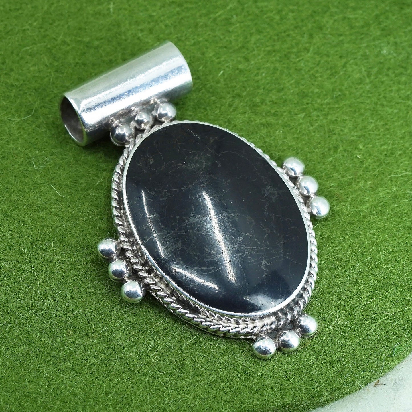 VTG Talleres Lagunas Mexico sterling 925 silver round pendant with black onyx