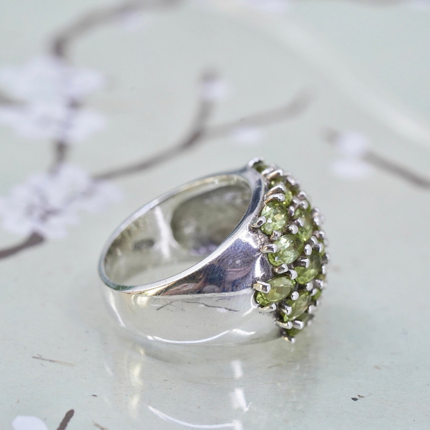 Size 7, vintage Sterling silver handmade ring, 925 band with cluster peridot
