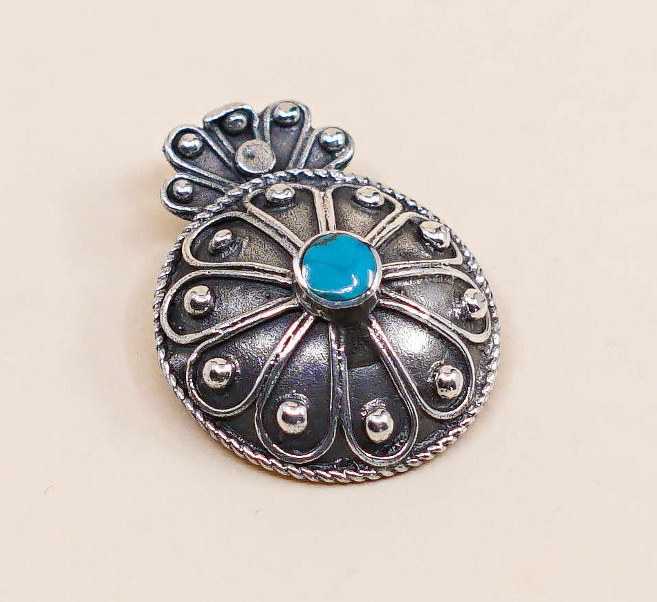 VTG sterling silver handmade pendant, 925 hand with turquoise n Bali