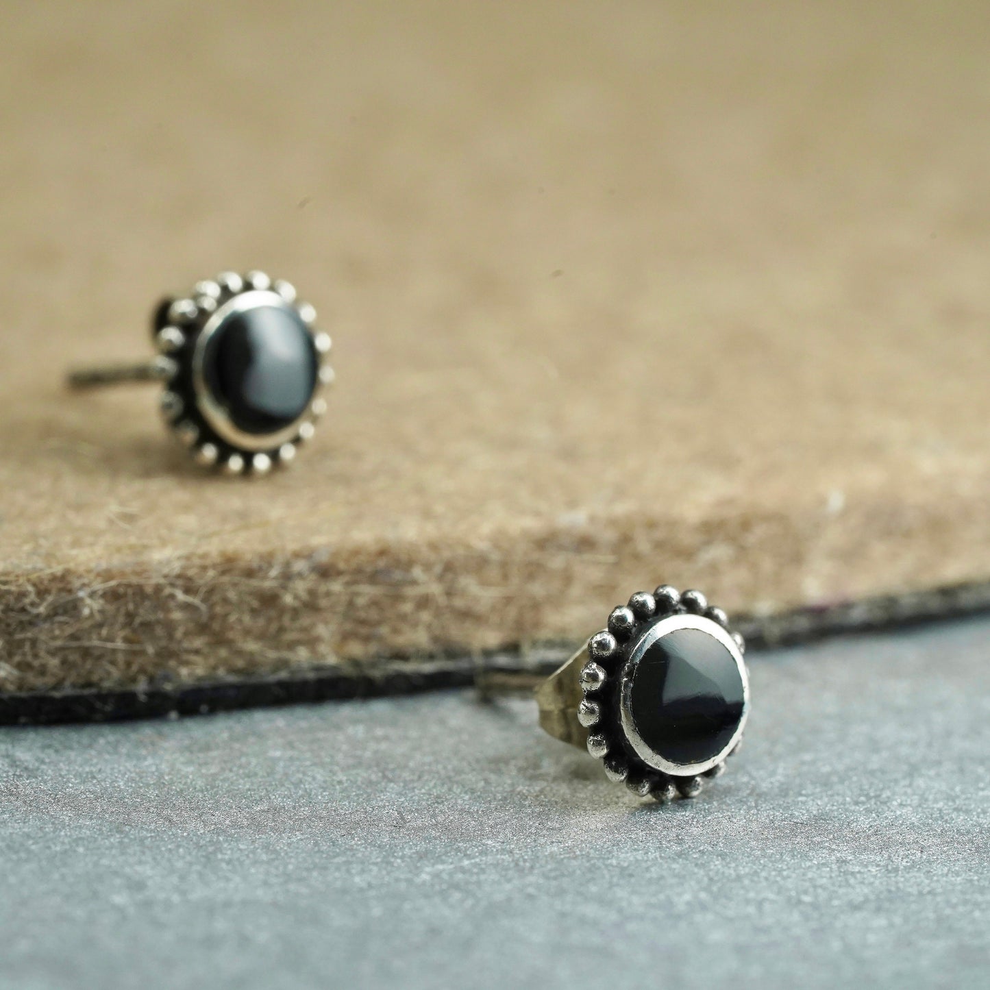 Vintage Sterling 925 silver handmade earrings, round studs with onyx