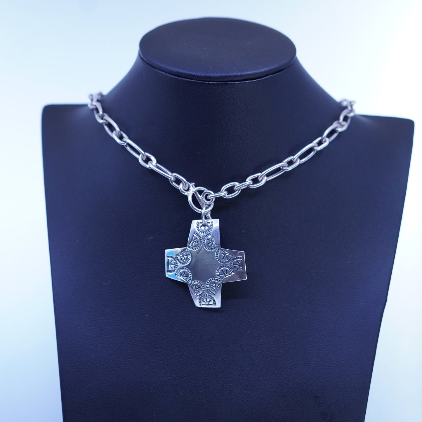 16”, retired silpada N0557 Sterling silver necklace, 925 chain cross pendant