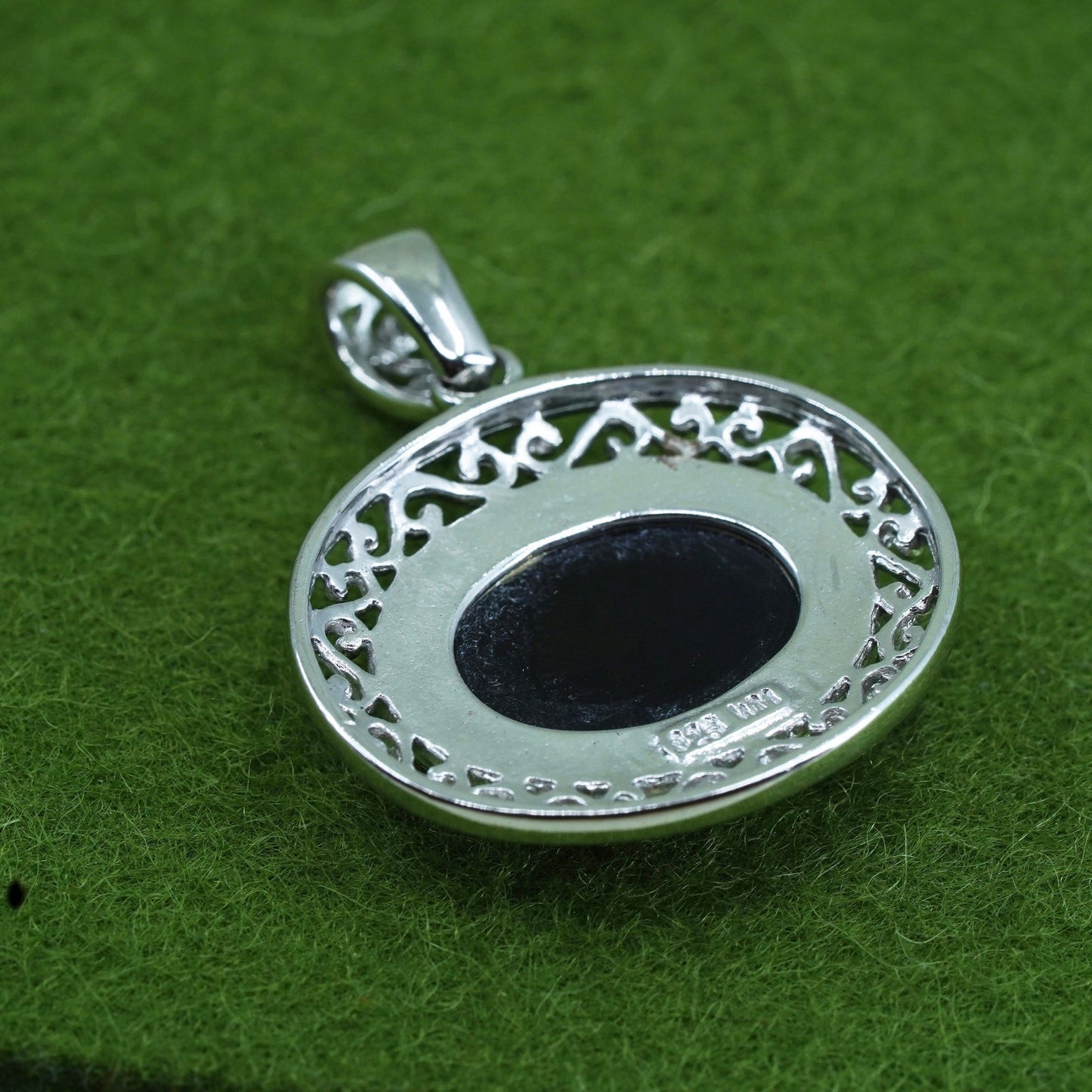 vintage handmade sterling 925 silver oval pendant with black onyx