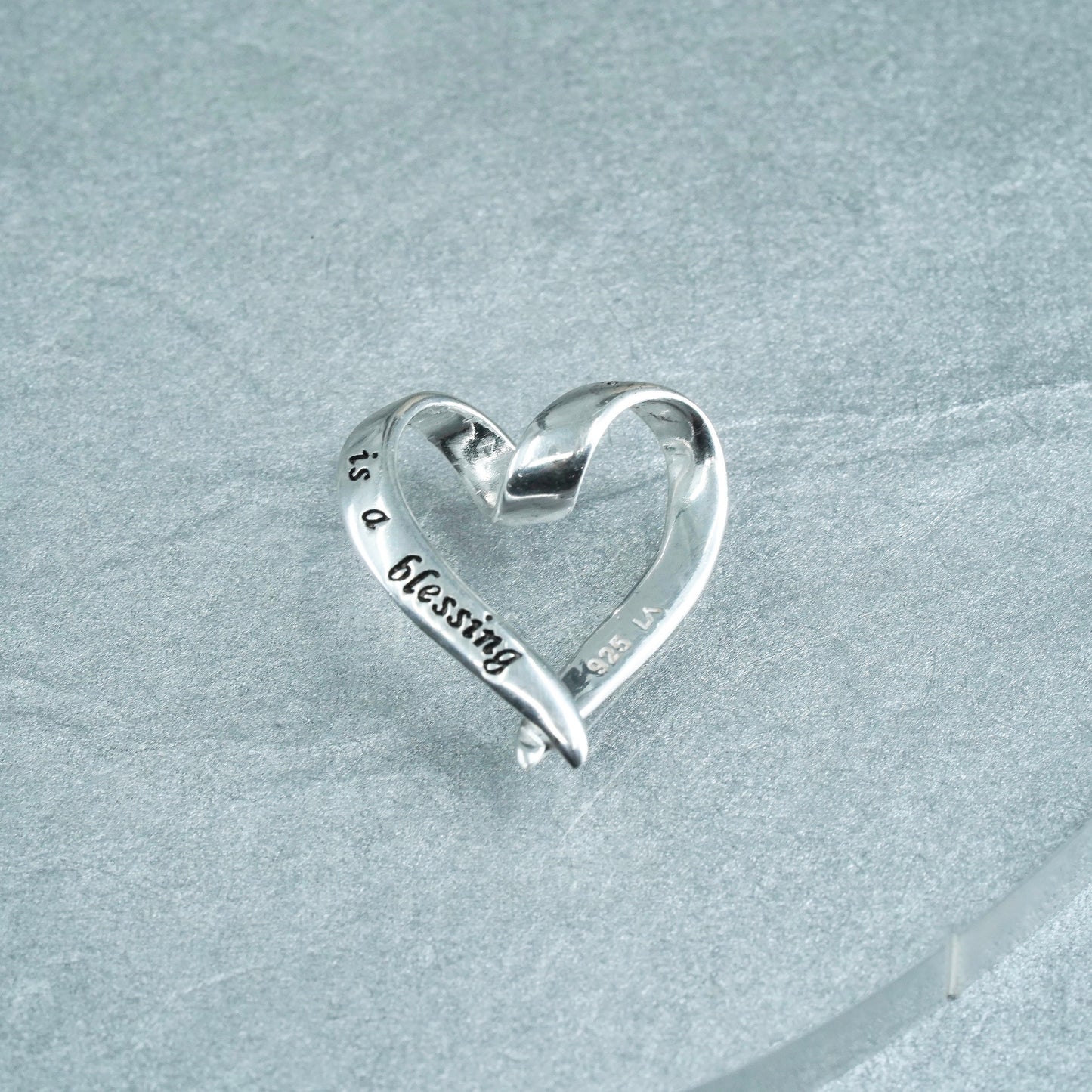 sterling 925 silver entwined heart pendant “grandma your love is a blessing”