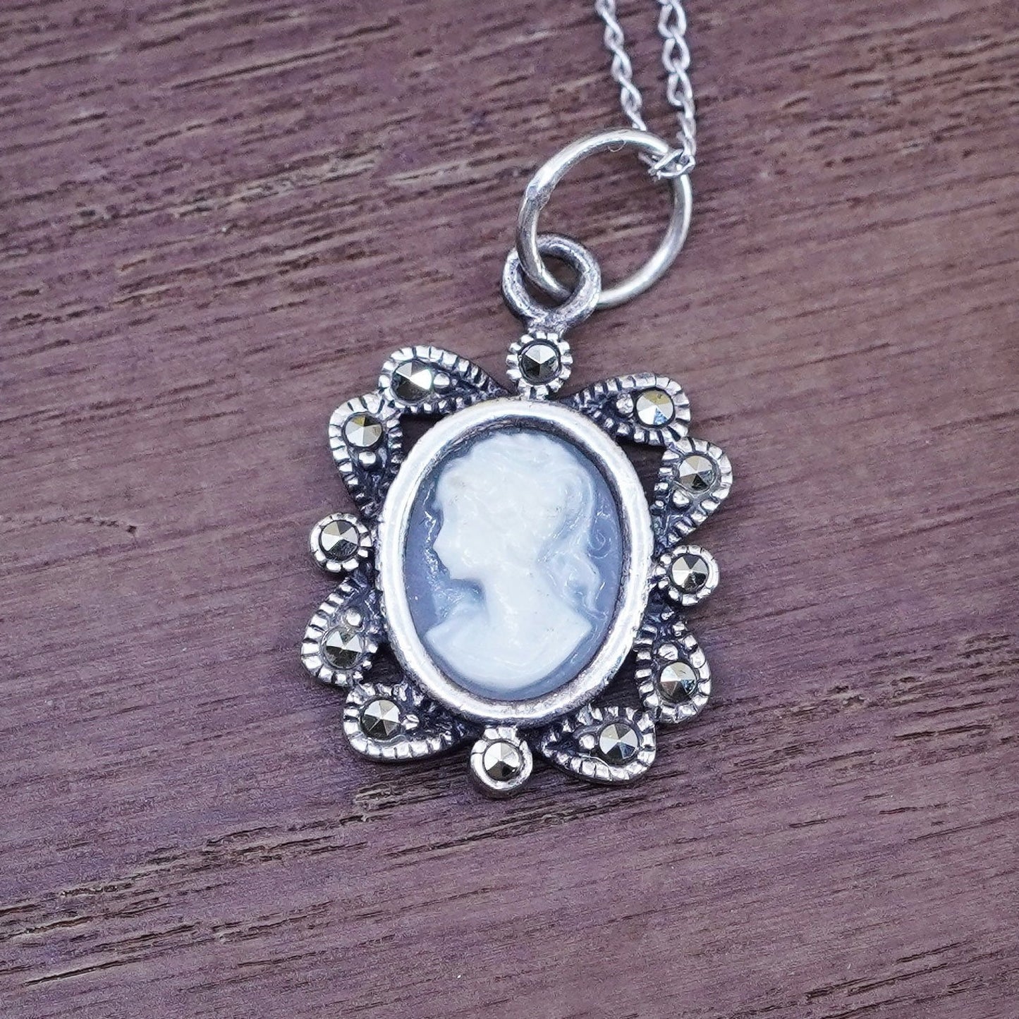 16”,, sterling silver necklace, 925 circle chain cameo Portrait MOP pendant