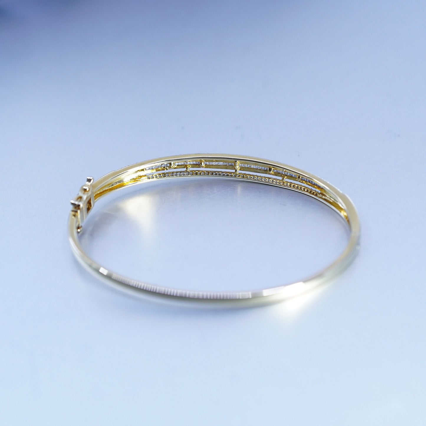 7”, vermeil yellow gold Sterling 925 silver bracelet, hinged bangle diamonds