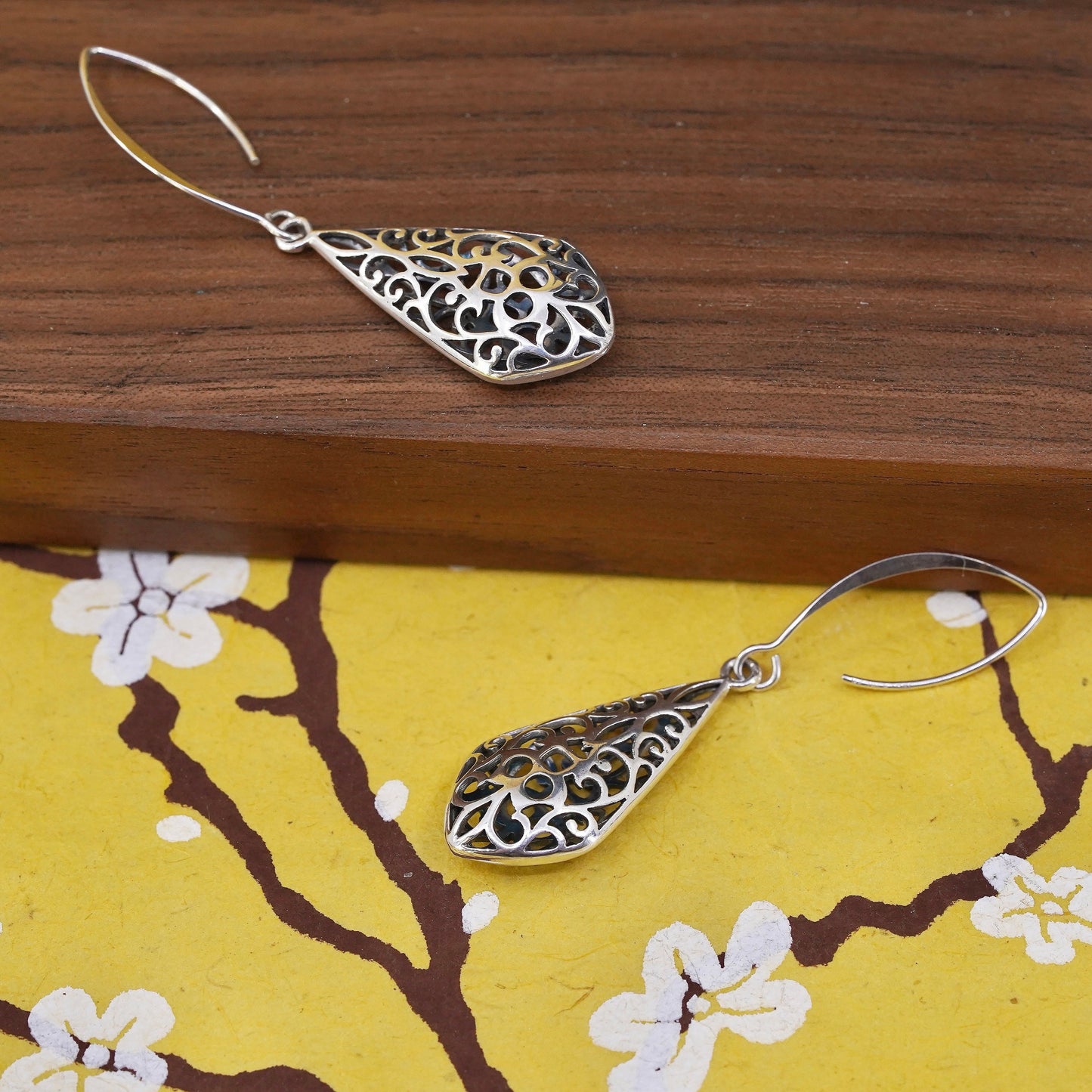 Vintage Sterling silver handmade earrings, 925 filigree teardrops