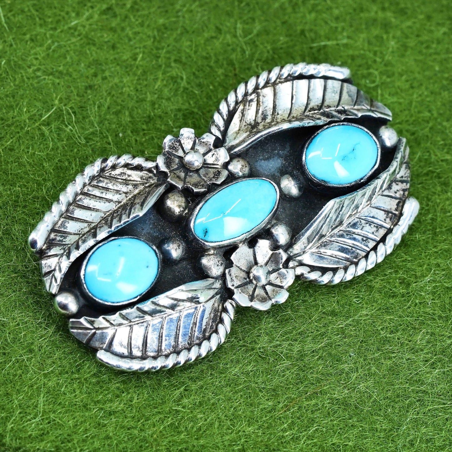 Native American Navajo sterling silver 925 handmade brooch with turquoise