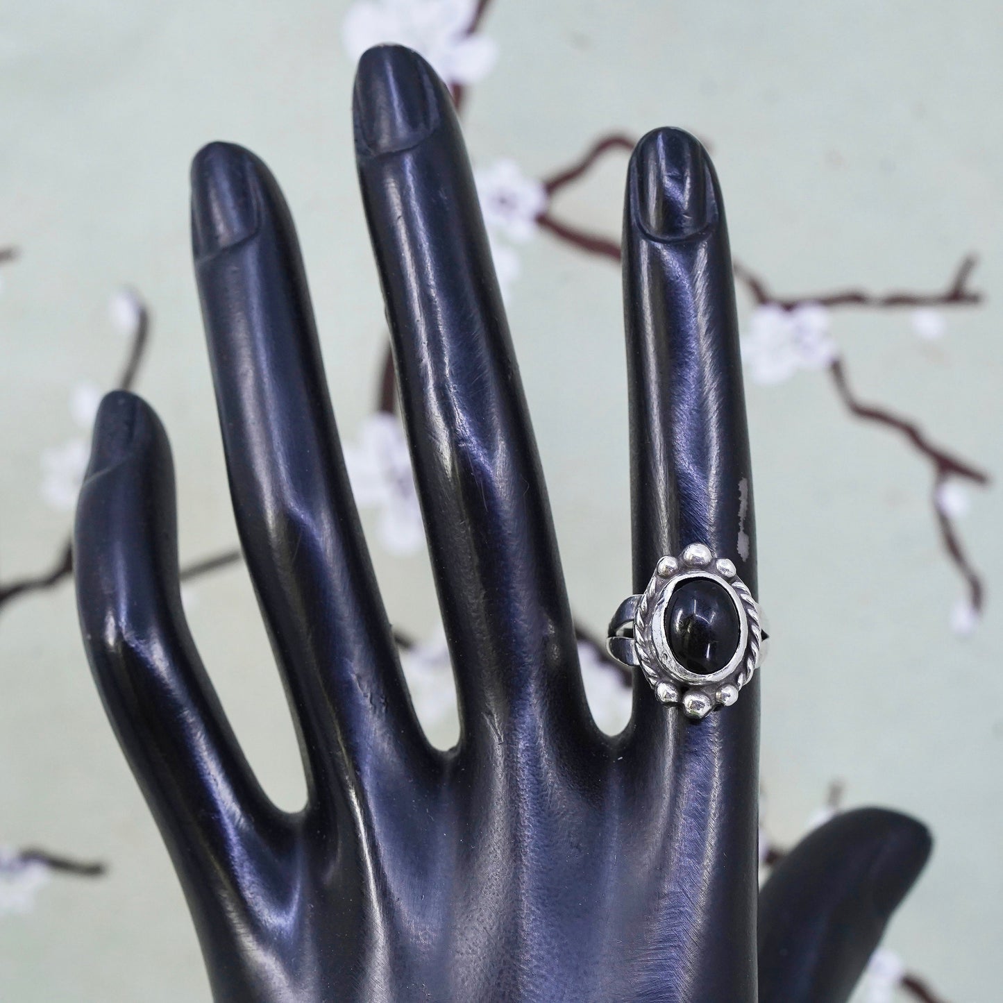 Size 4.5, Vintage sterling 925 silver handmade ring with onyx and bead details