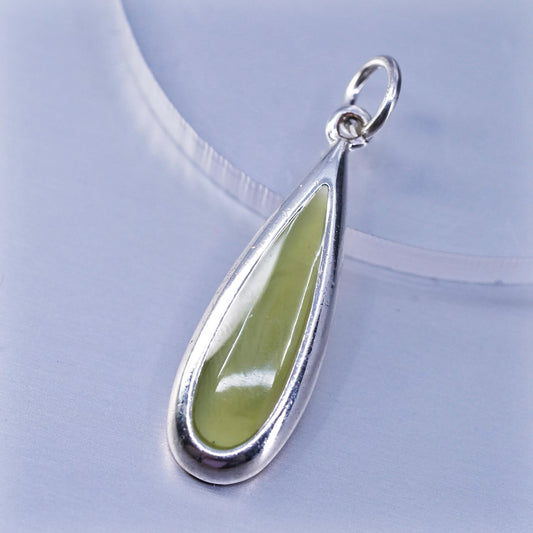 Vintage sterling 925 silver handmade charm pendant with teardrop jade inlay