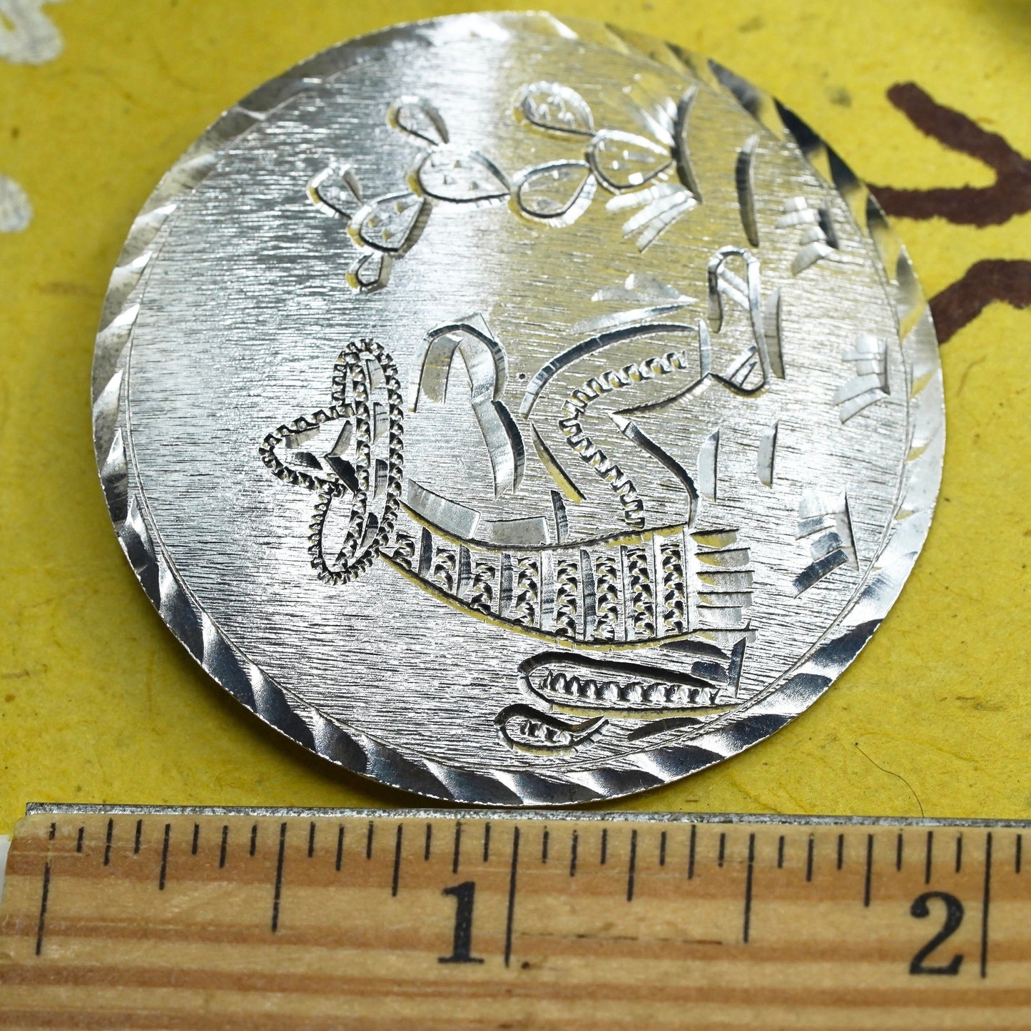 hecho Mexican 925 handmade sterling silver 925 brooch carved man in sombrero