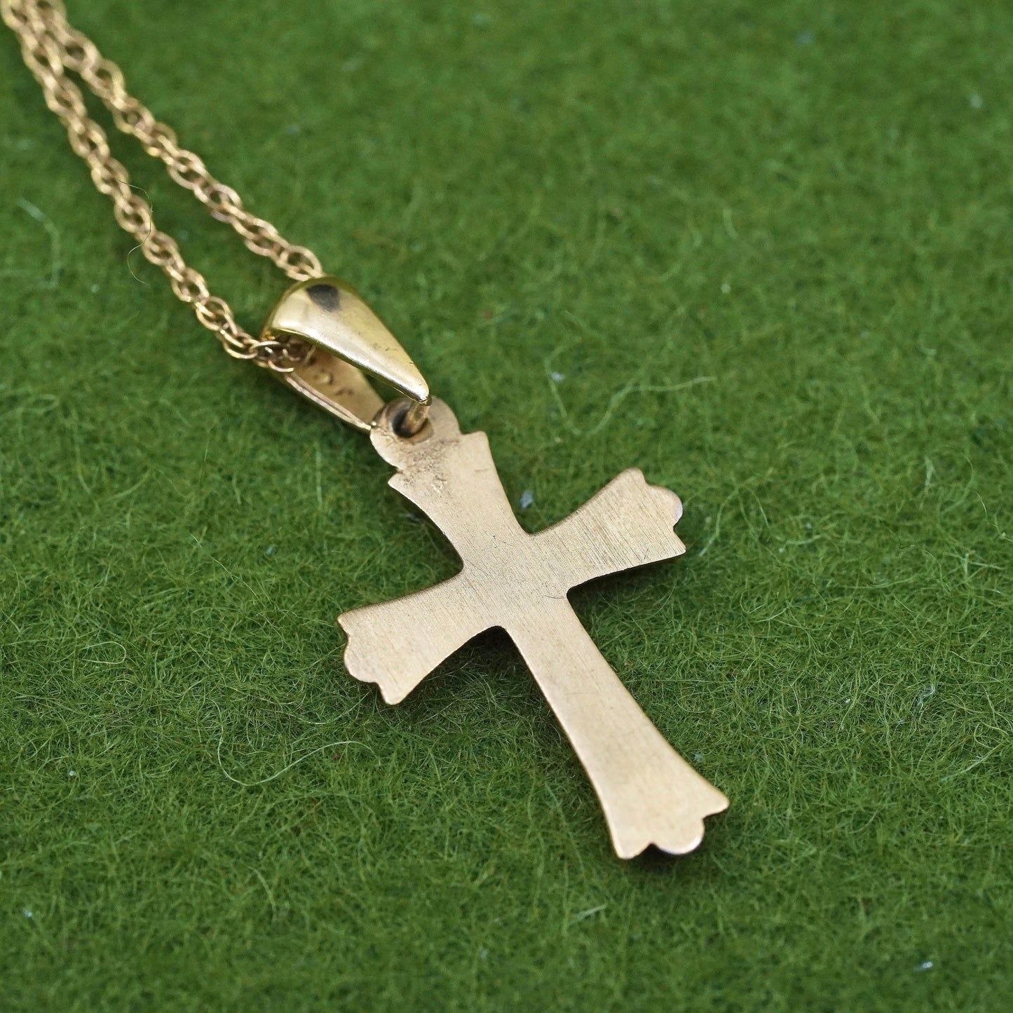 18”, vermeil yellow gold Sterling silver necklace, 925 Singapore cross pendant