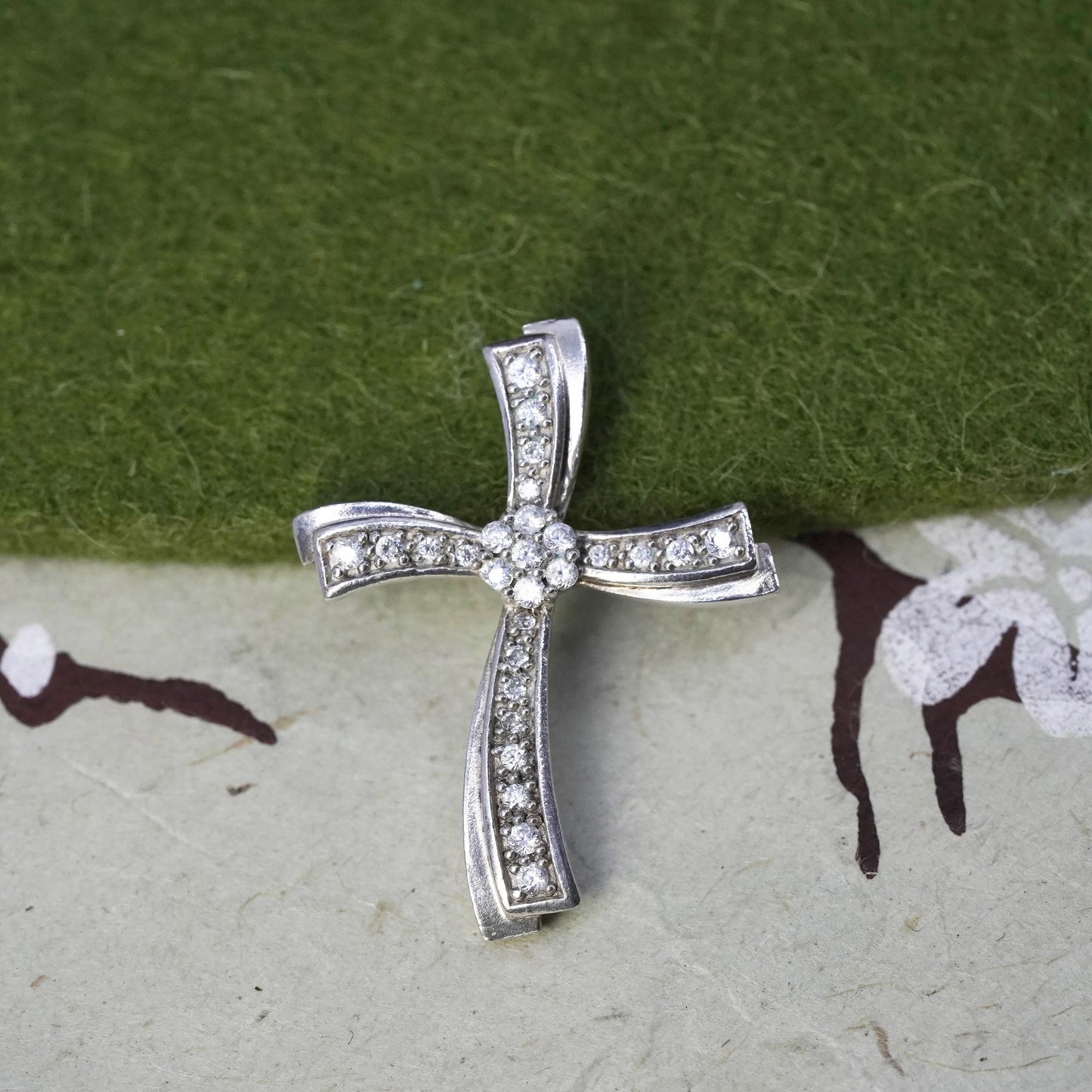 Vintage sterling silver pendant, 925 cross handmade pendant with Cz