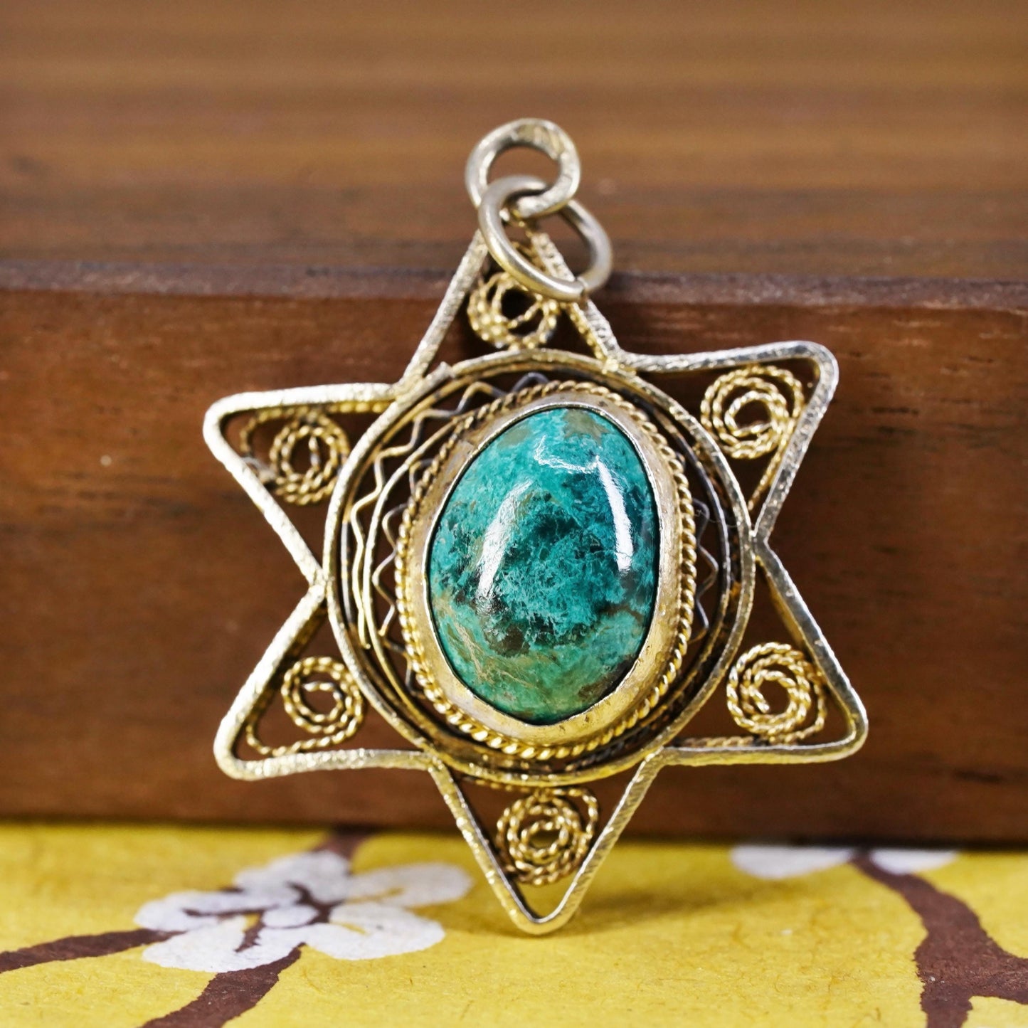 Vintage Sterling silver handmade pendant, 925 filigree hexagram oval turquoise