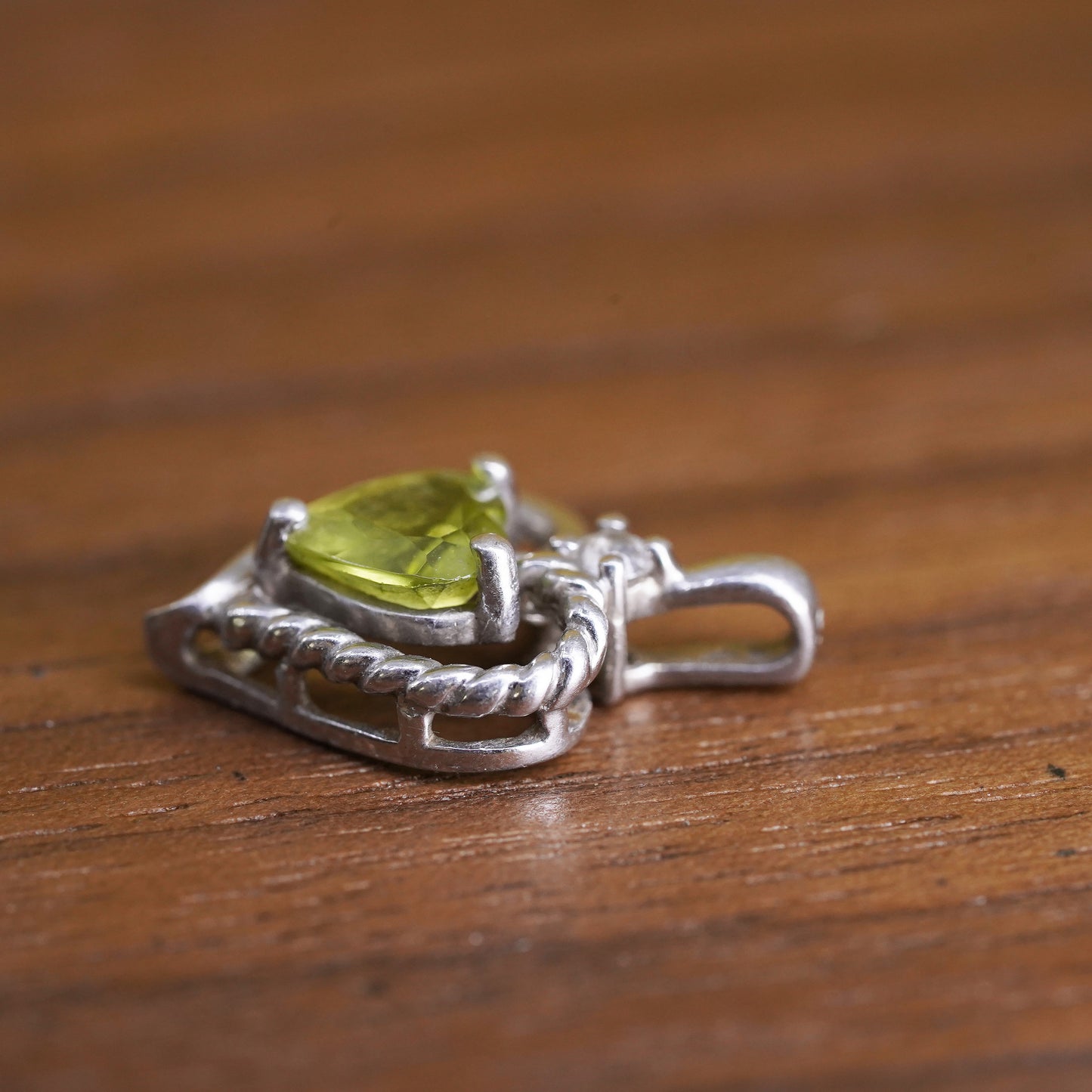 Vintage Sterling silver pendant, 925 heart pendant with peridot