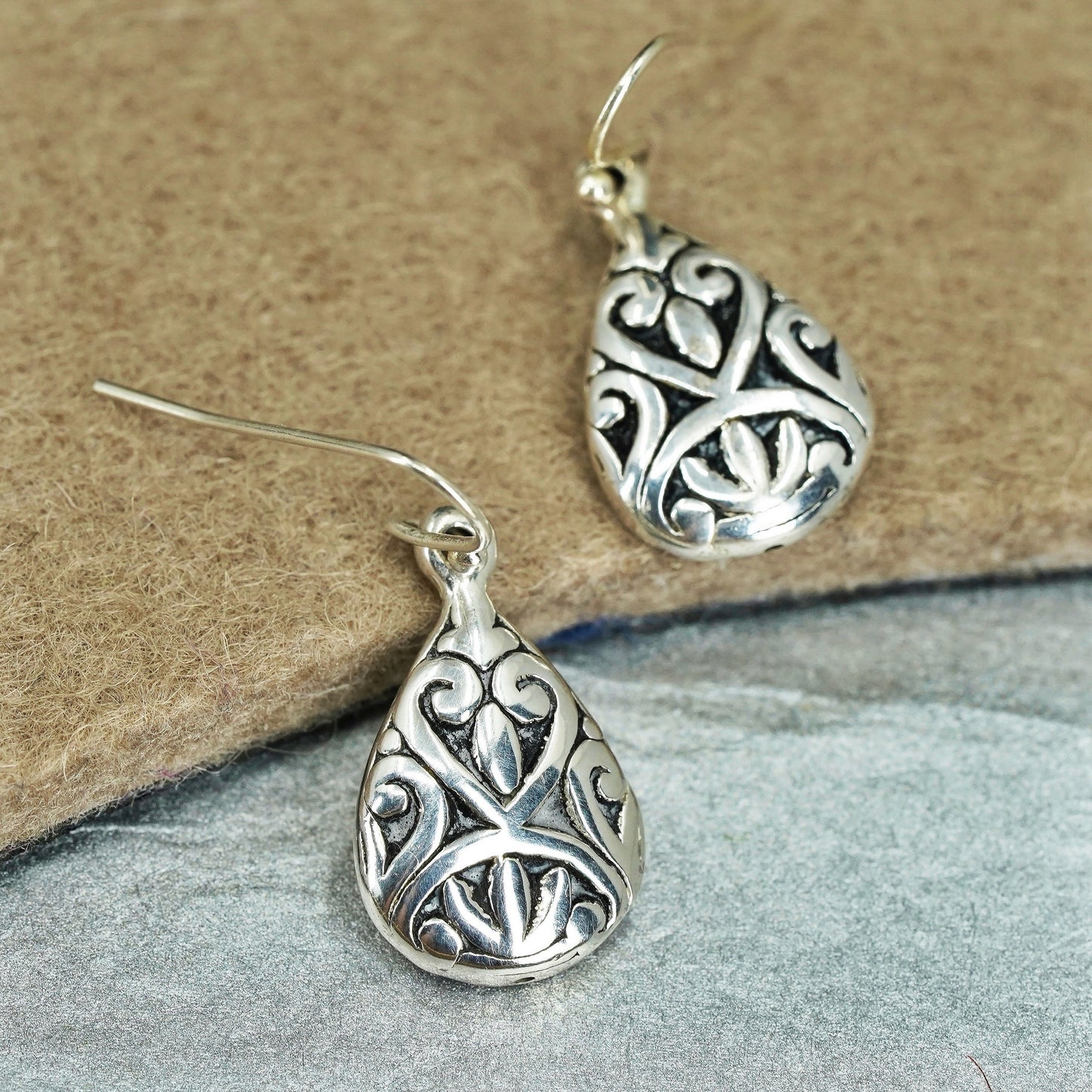 Vintage Sterling 925 silver filigree teardrop earrings