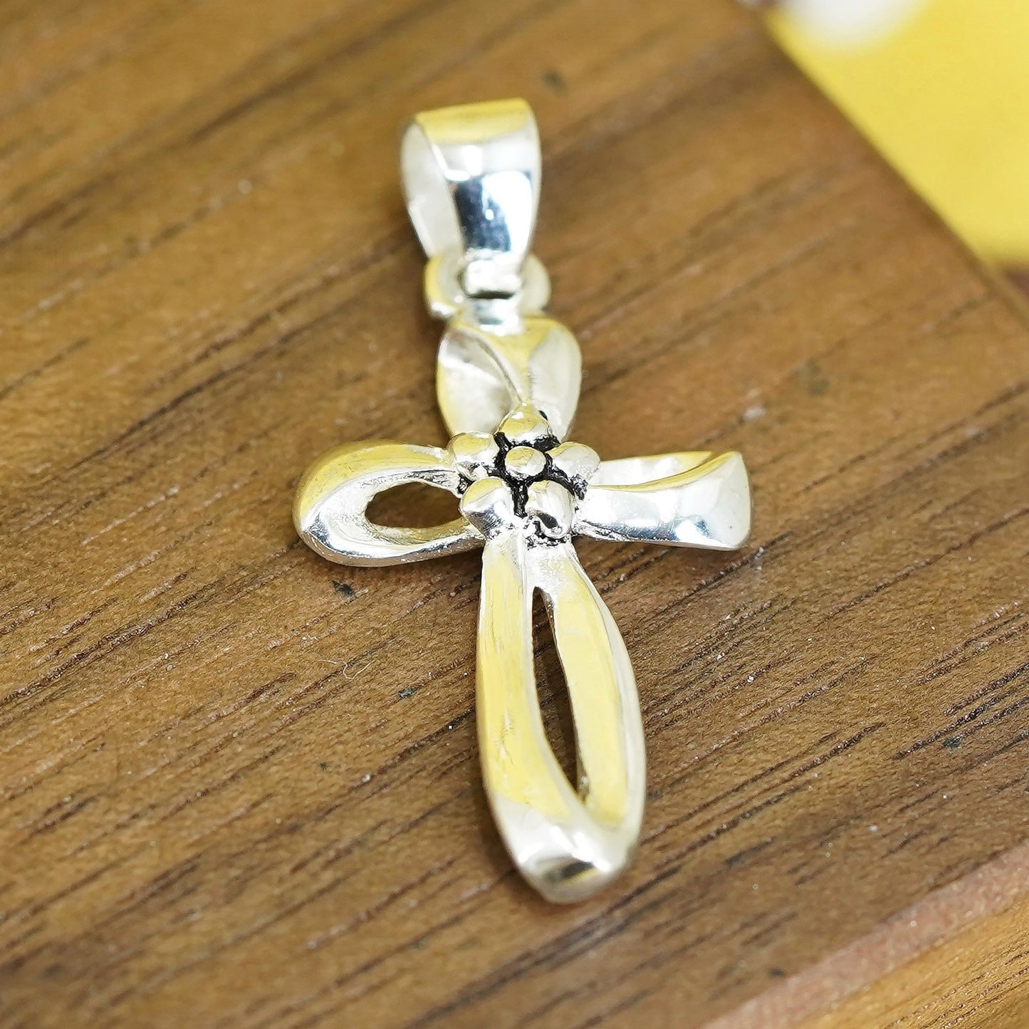 Vintage Sterling silver handmade pendant, 925 cross with flower details