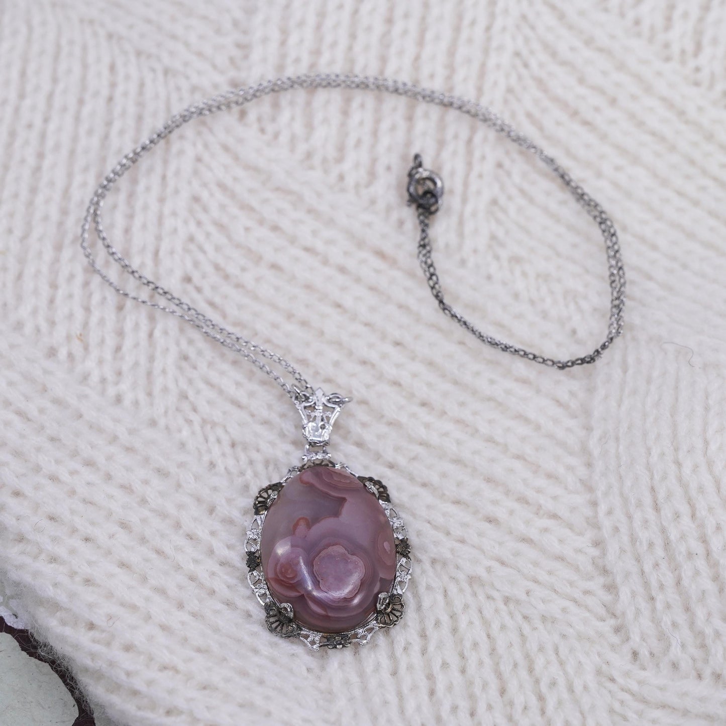 18", sterling silver handmade necklace, 925 curb chain with pink agate pendant