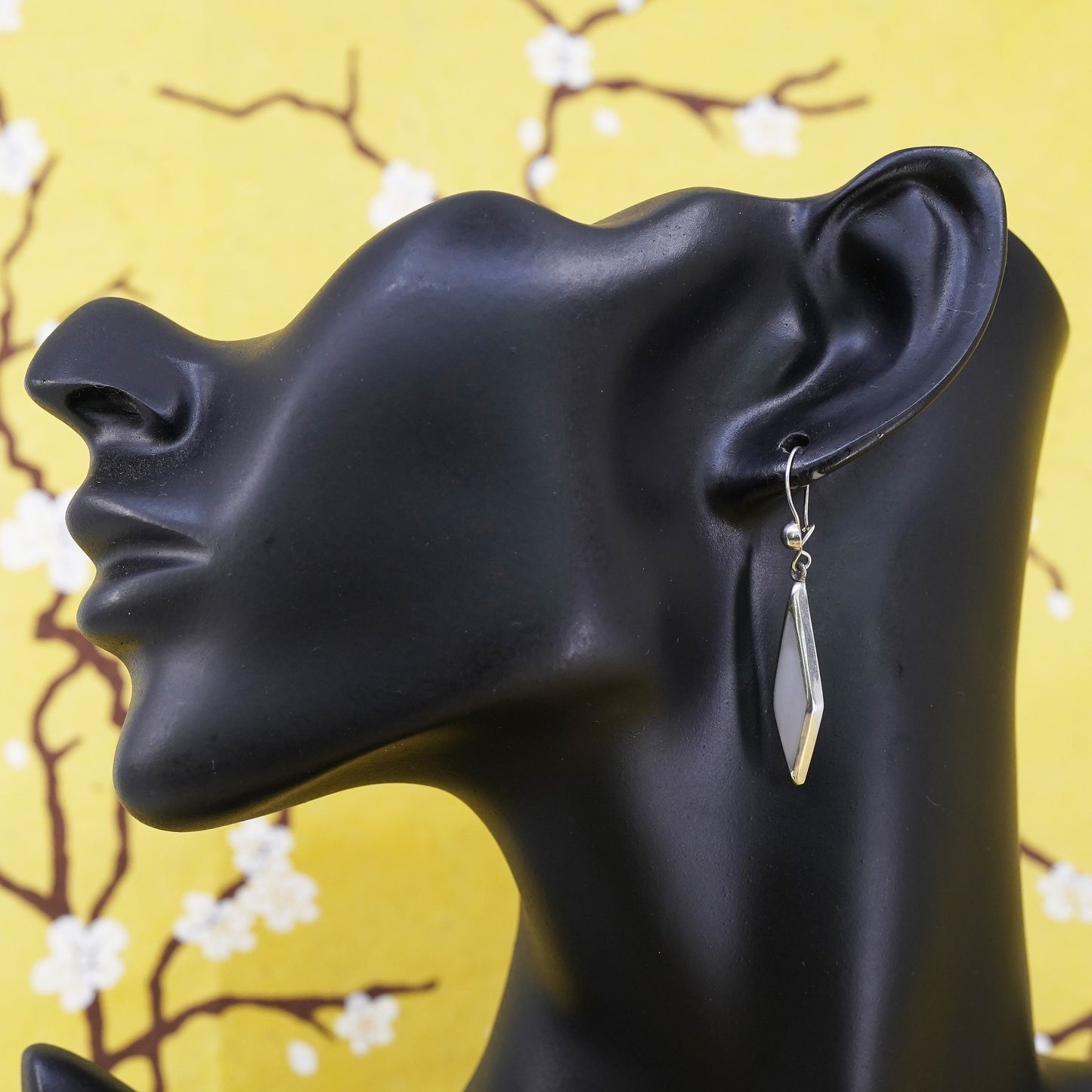 VTG Sterling silver handmade earrings, 925 teardrop with blue mother of pearl