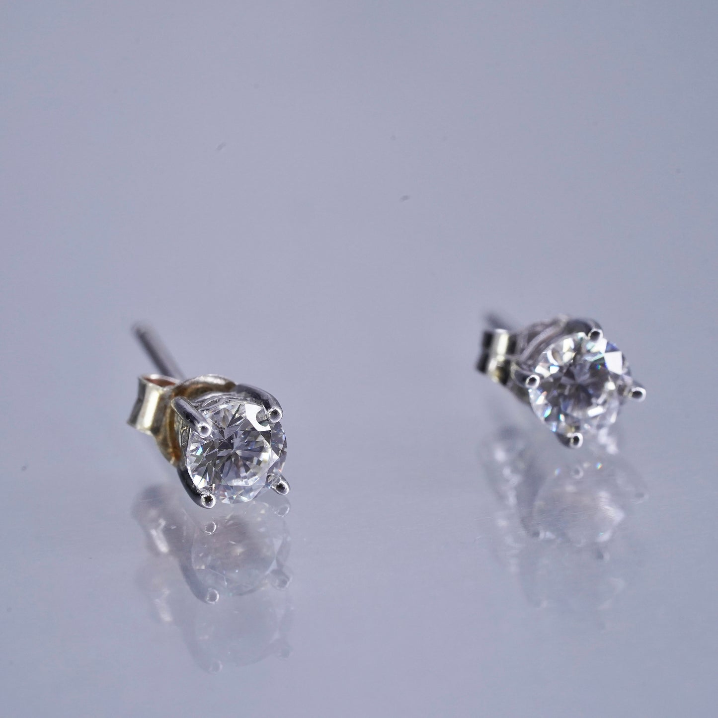 5mm Vintage Sterling 925 silver earrings, studs with round Cz inlay