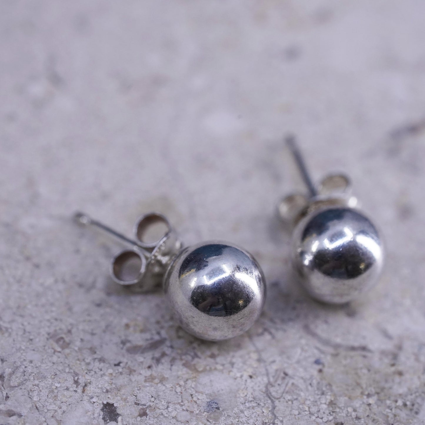 7mm Sterling silver studs earrings