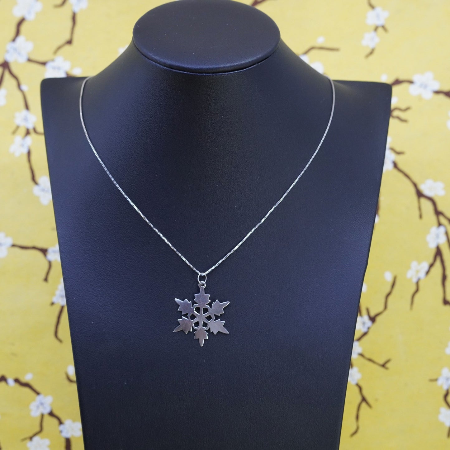 20”, Sterling silver handmade necklace, 925 box chain with snowflake pendant