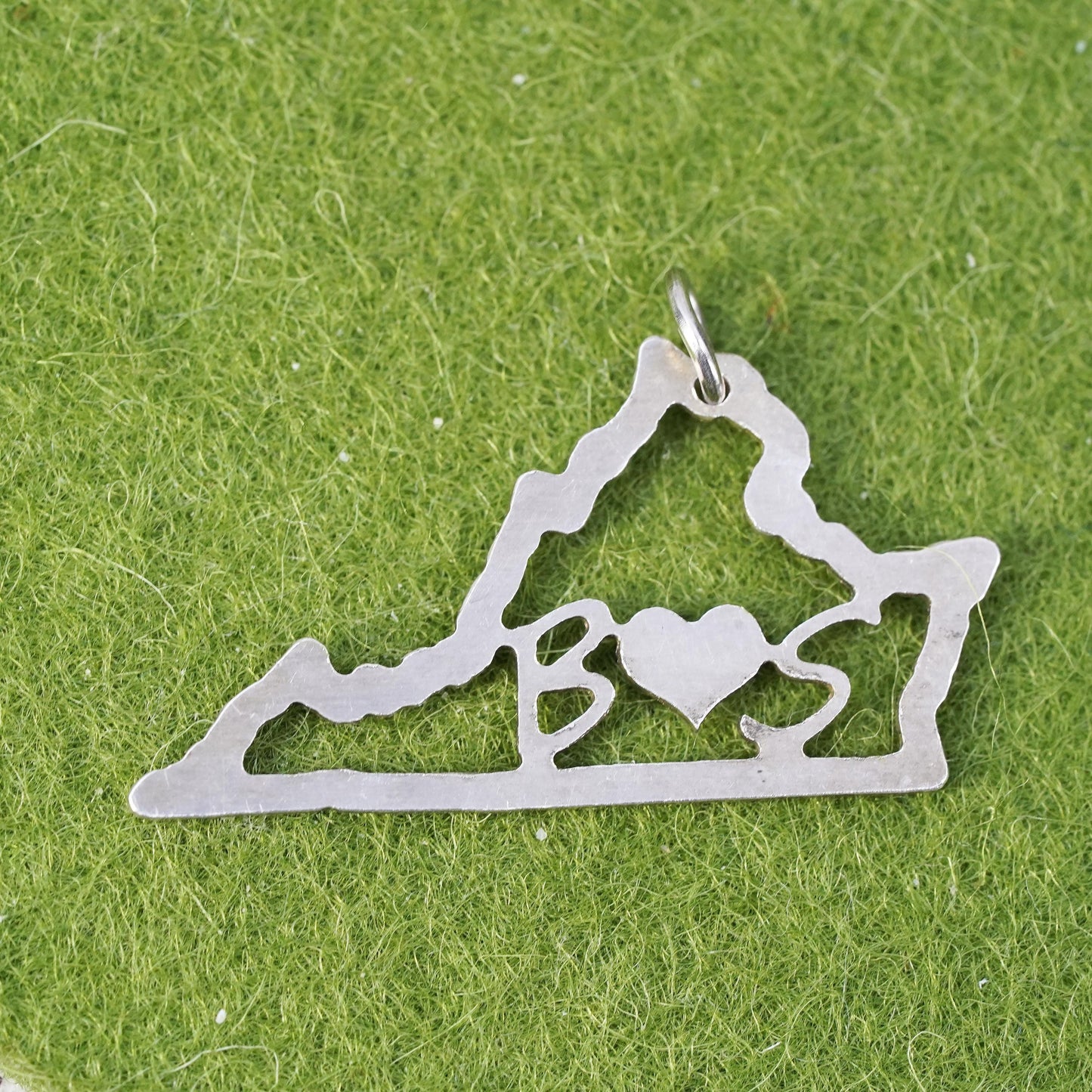 Vintage handmade sterling silver VA Virginia state charm w/ heart, 925 pendant