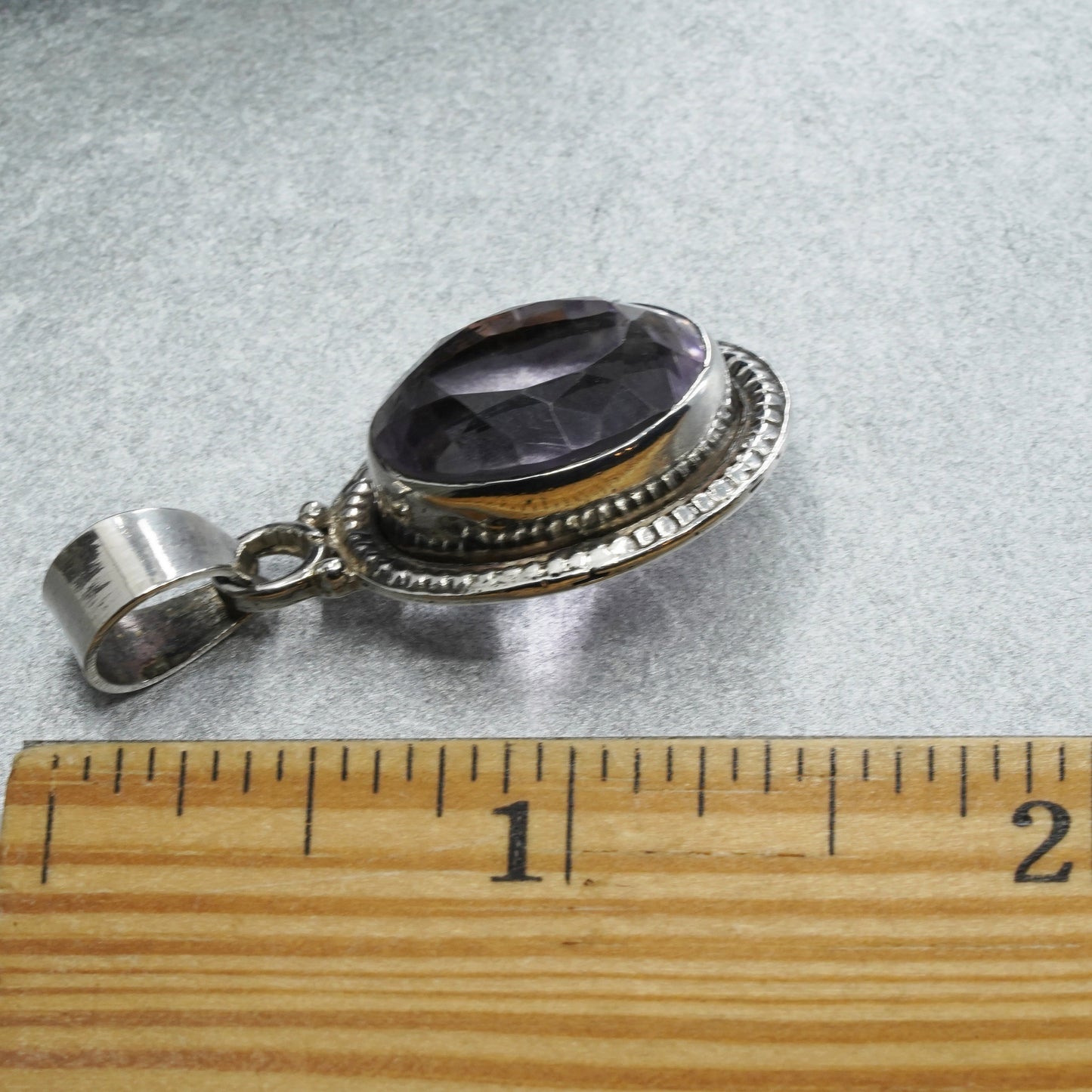 Vintage sterling 925 silver handmade oval pendant with amethyst