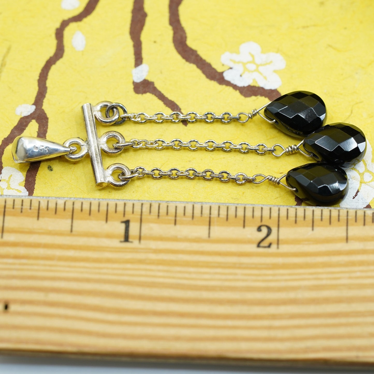 Vintage Sterling silver 925 handmade pendant with teardrop onyx