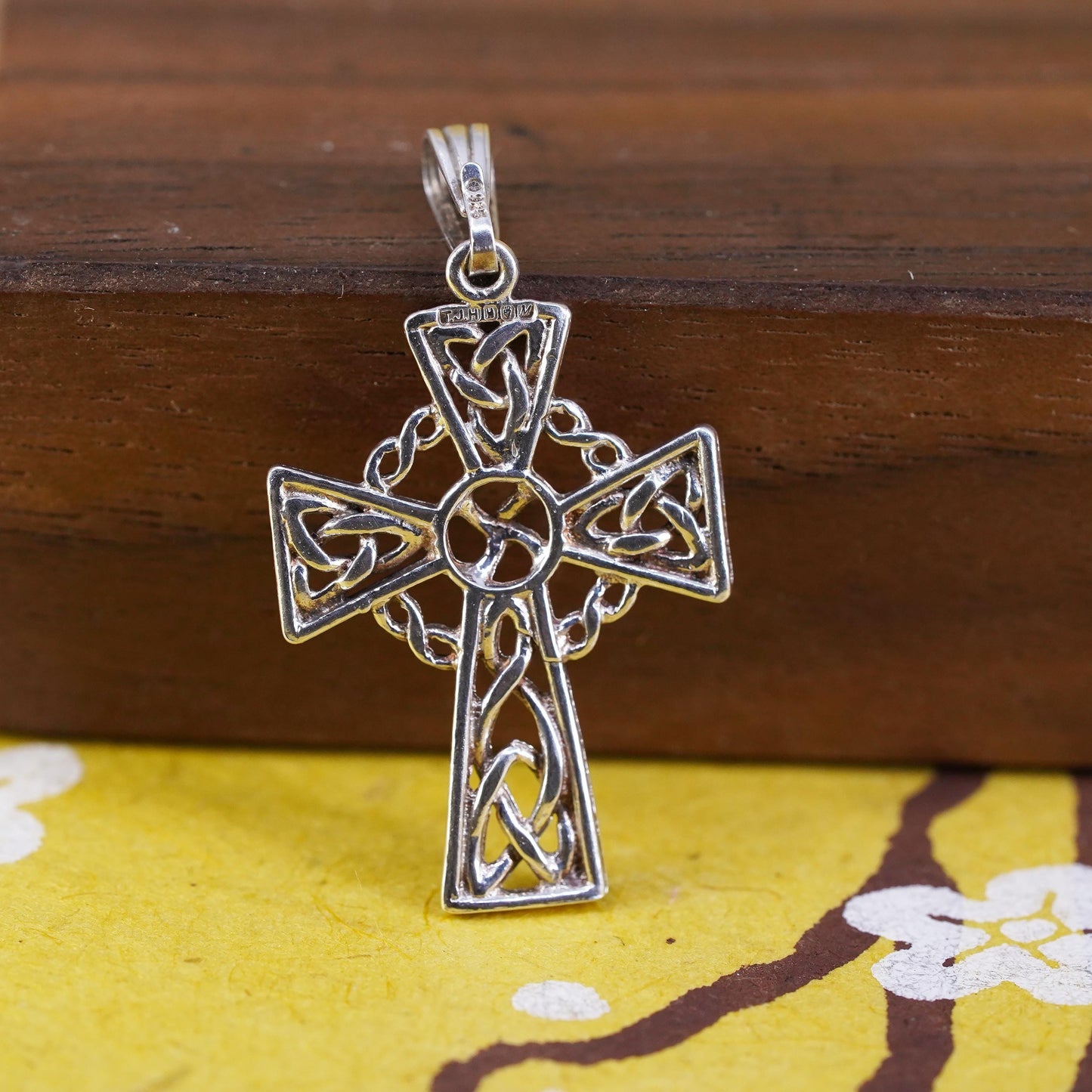 Vintage Sterling silver handmade pendant, 925 filigree cross