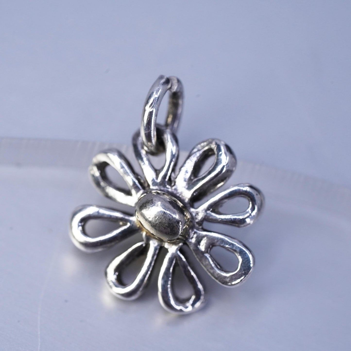 Vinatge Sterling 925 silver flower charm pednant