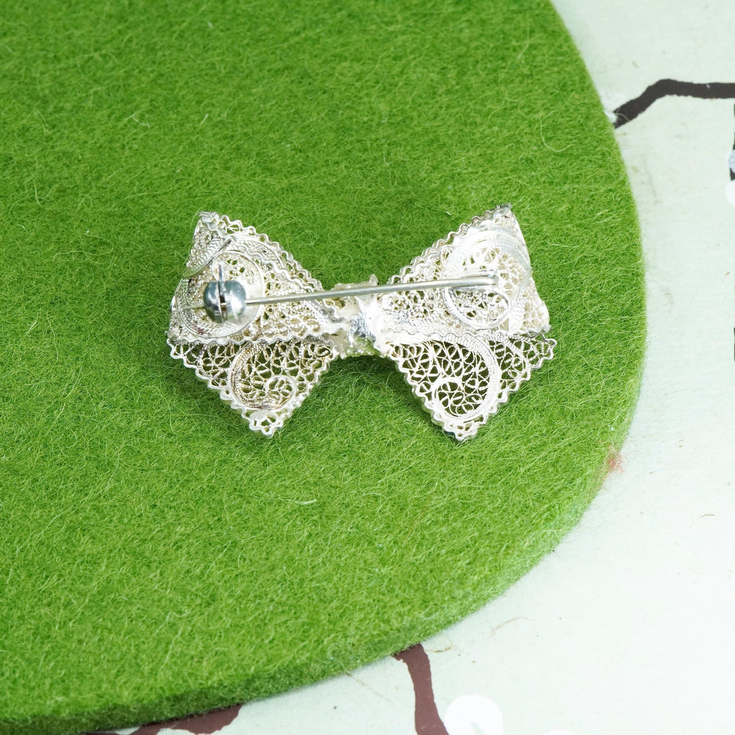 Vintage Sterling silver handmade brooch, 925 silver filigree ribbon bow tie pin