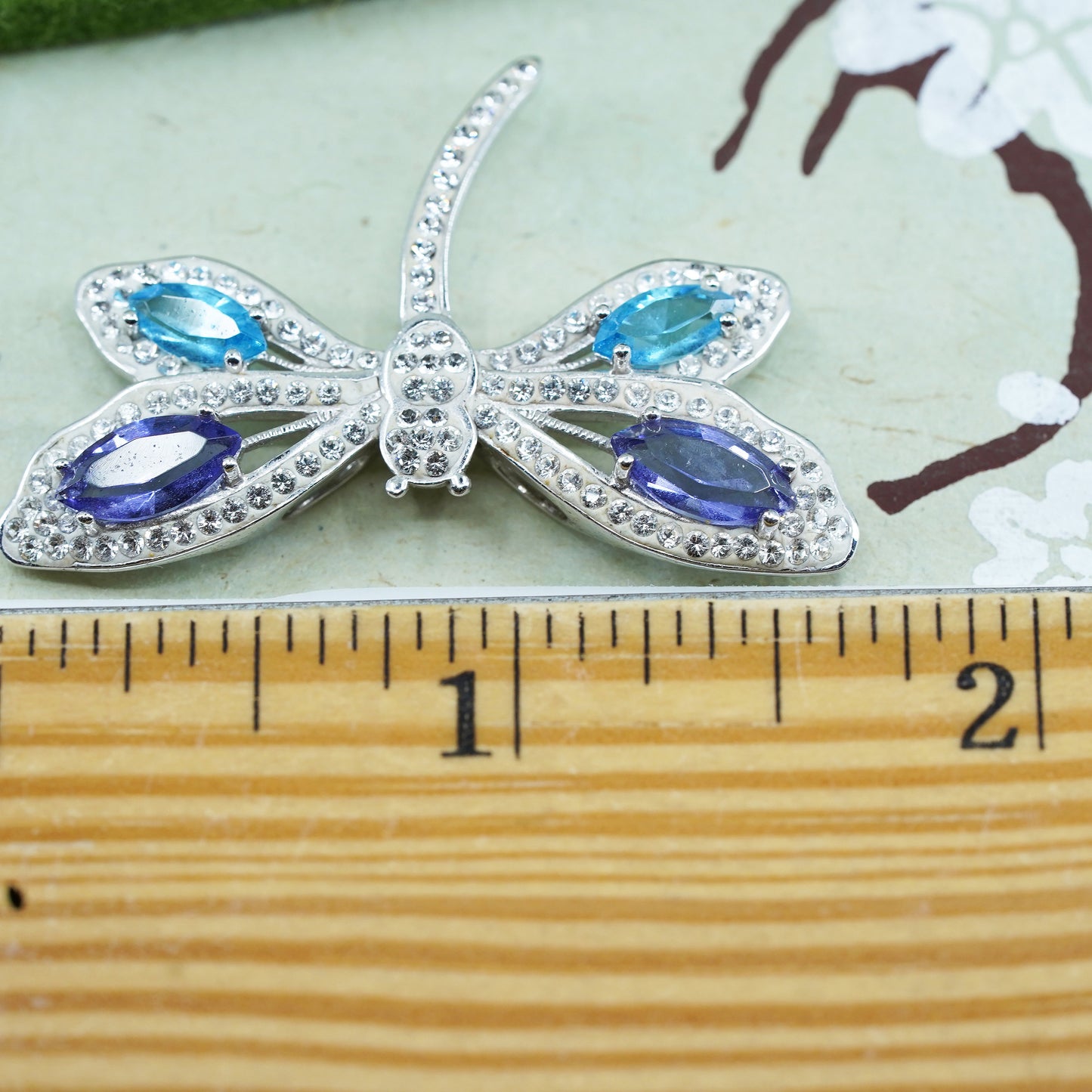 AU sterling 925 silver dragonfly pendant with with amethyst and topaz crystal