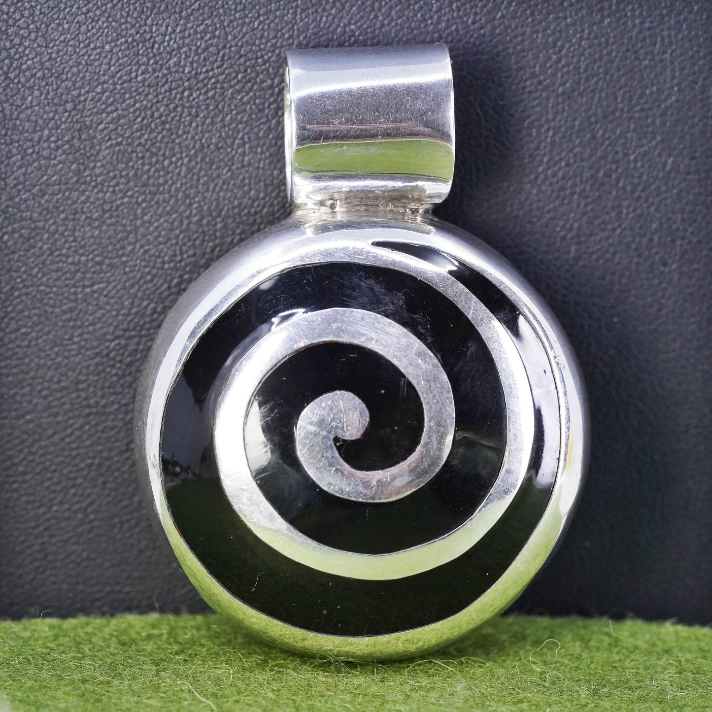 Mexican sterling silver 925 huge slide circle pendant with spiral black enamel