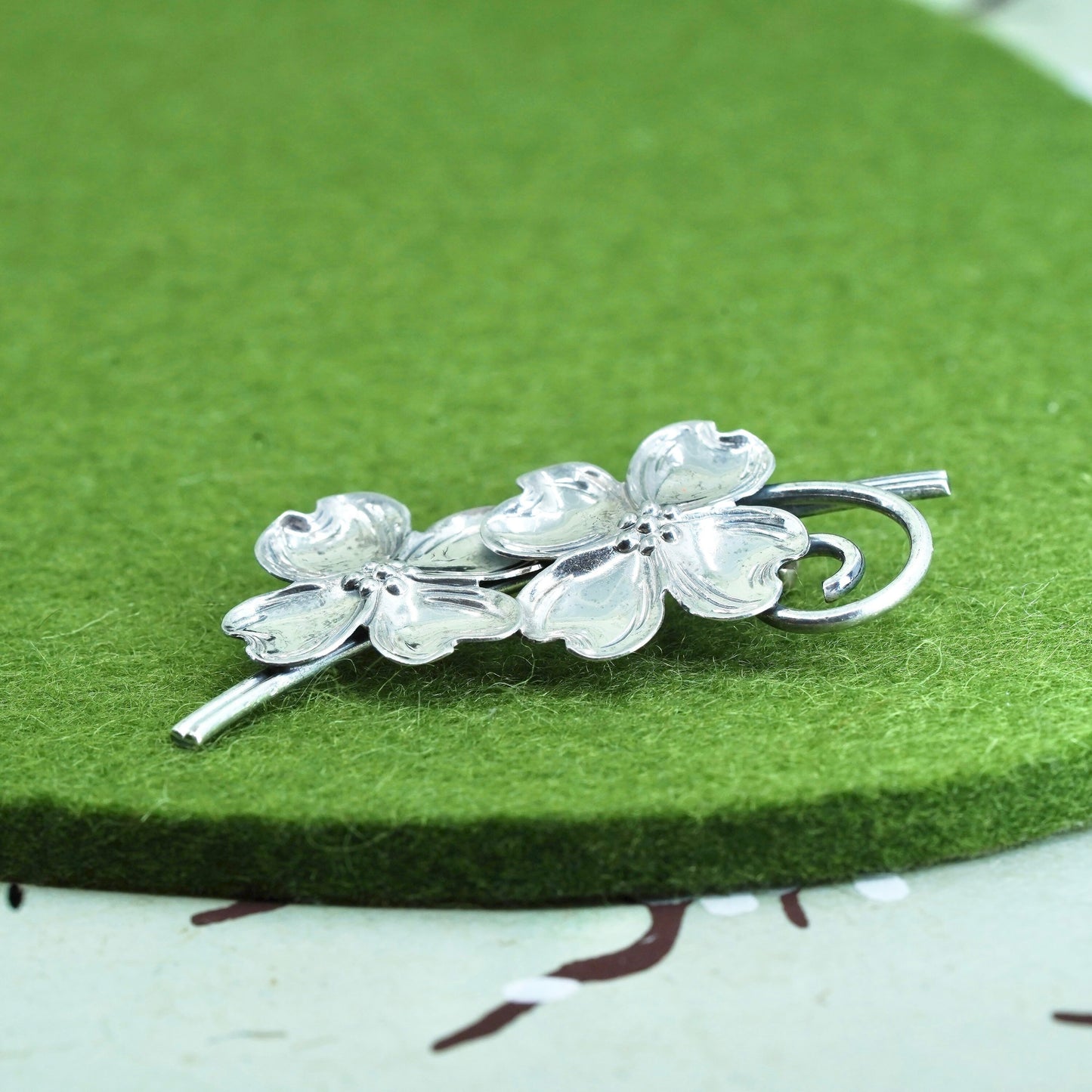 Vintage sterling silver dogwood flower shaped brooch, 925 brooch