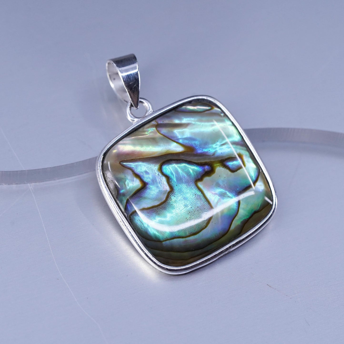 Vinatge sterling 925 silver handmade square pendant with abalone