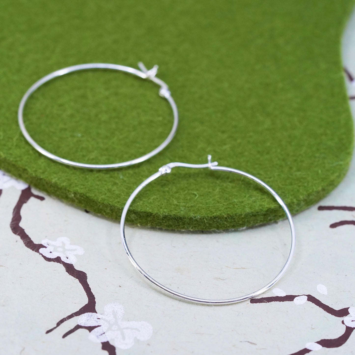 1.75” Vintage sterling silver loop earrings, fashion minimalist primitive hoops