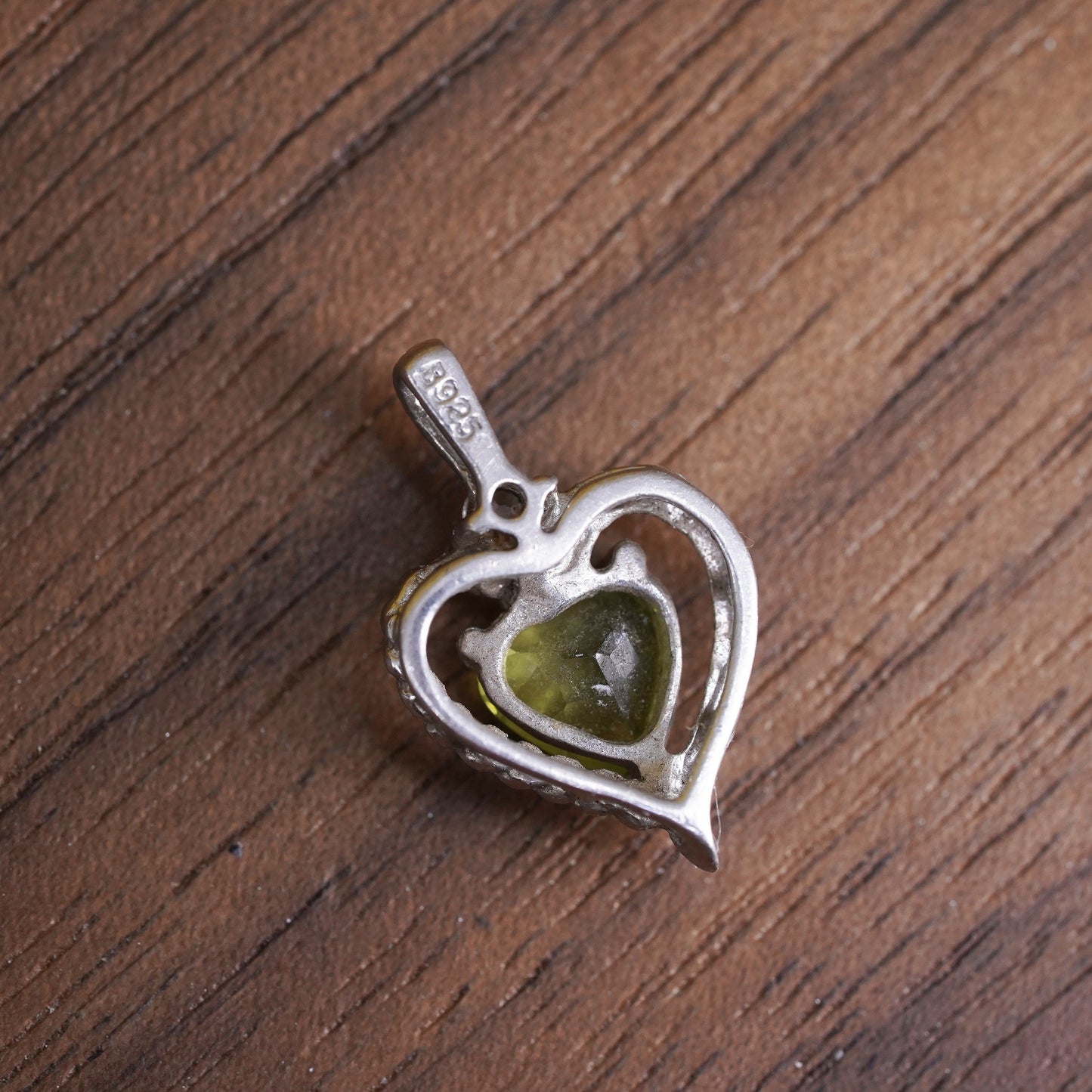 Vintage Sterling silver pendant, 925 heart pendant with peridot