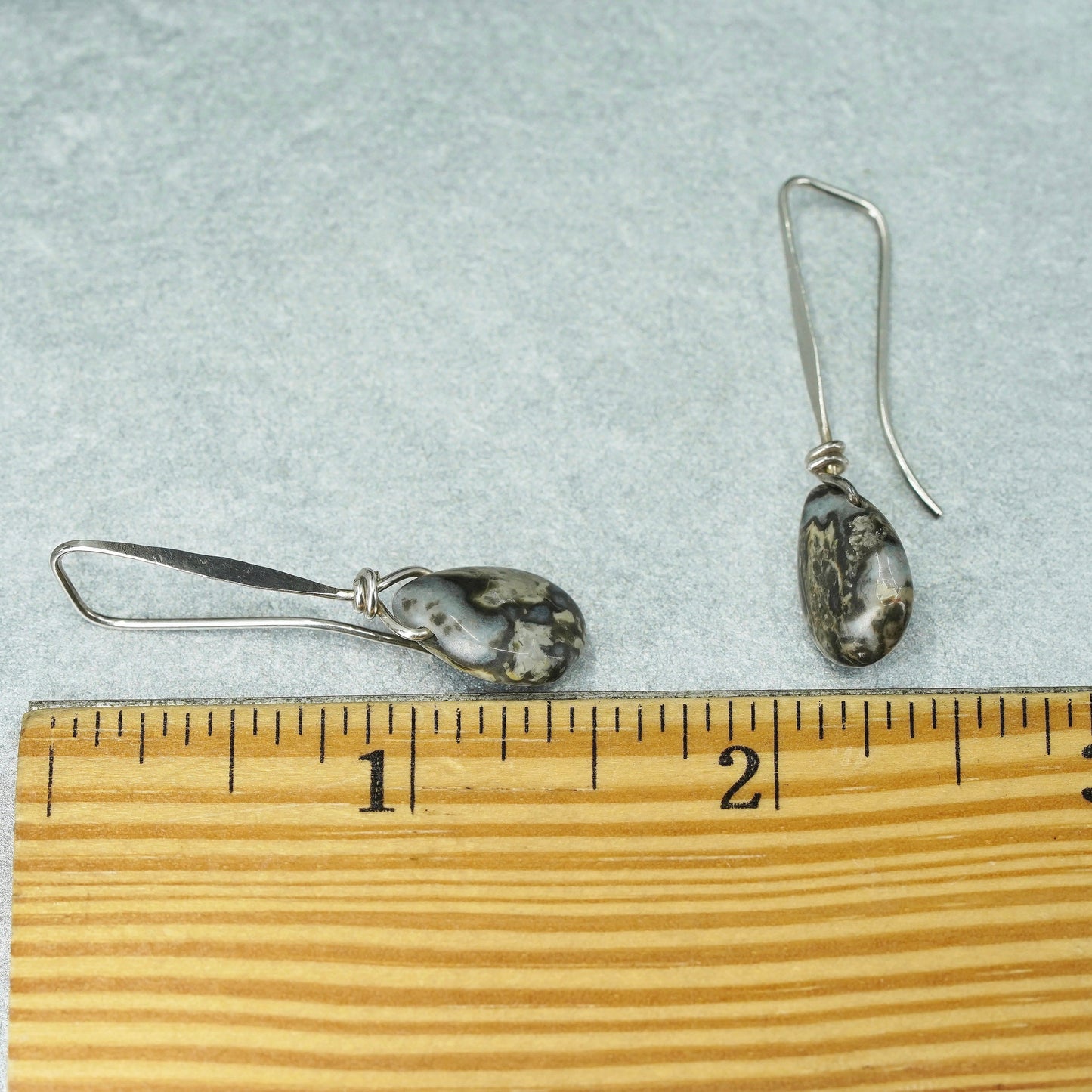 Vintage Mexico Sterling 925 silver handmade earrings with teardrop zebra agate