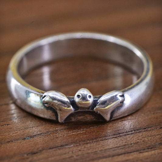 Size 8, Vintage Sterling silver handmade ring, 925 butterfly band