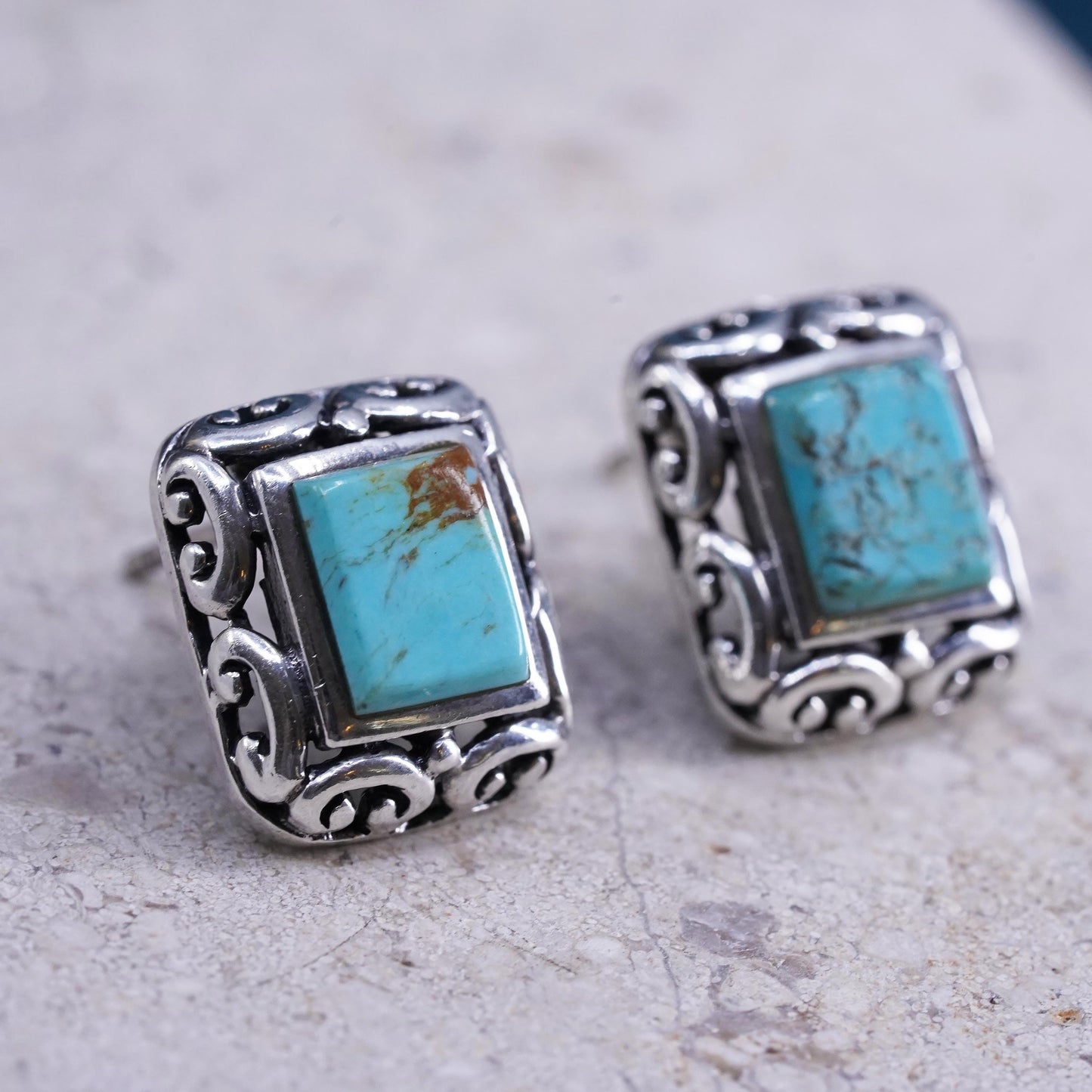 Vintage Southwestern sterling silver earrings, 925 filigree studs w/ turquoise