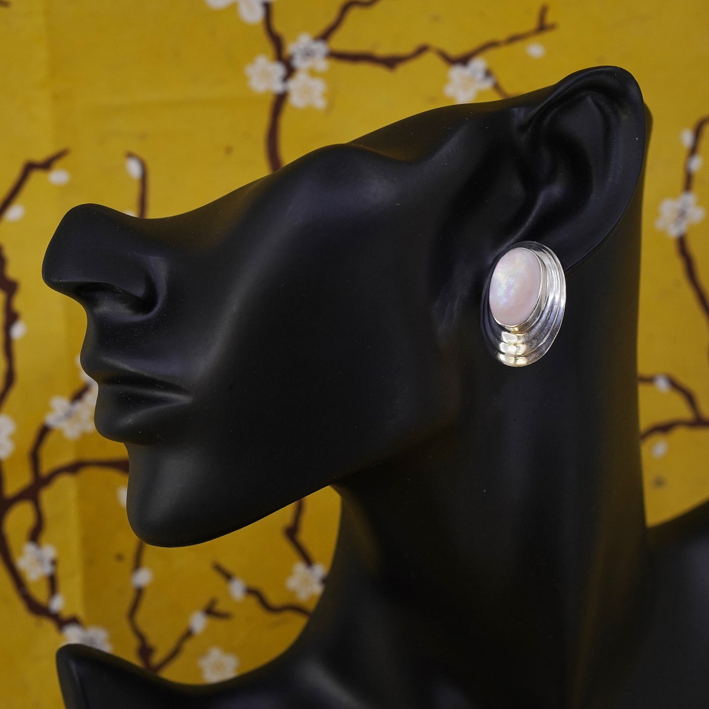 Vintage Sterling silver handmade earrings, 925 oval studs pink mother of pearl