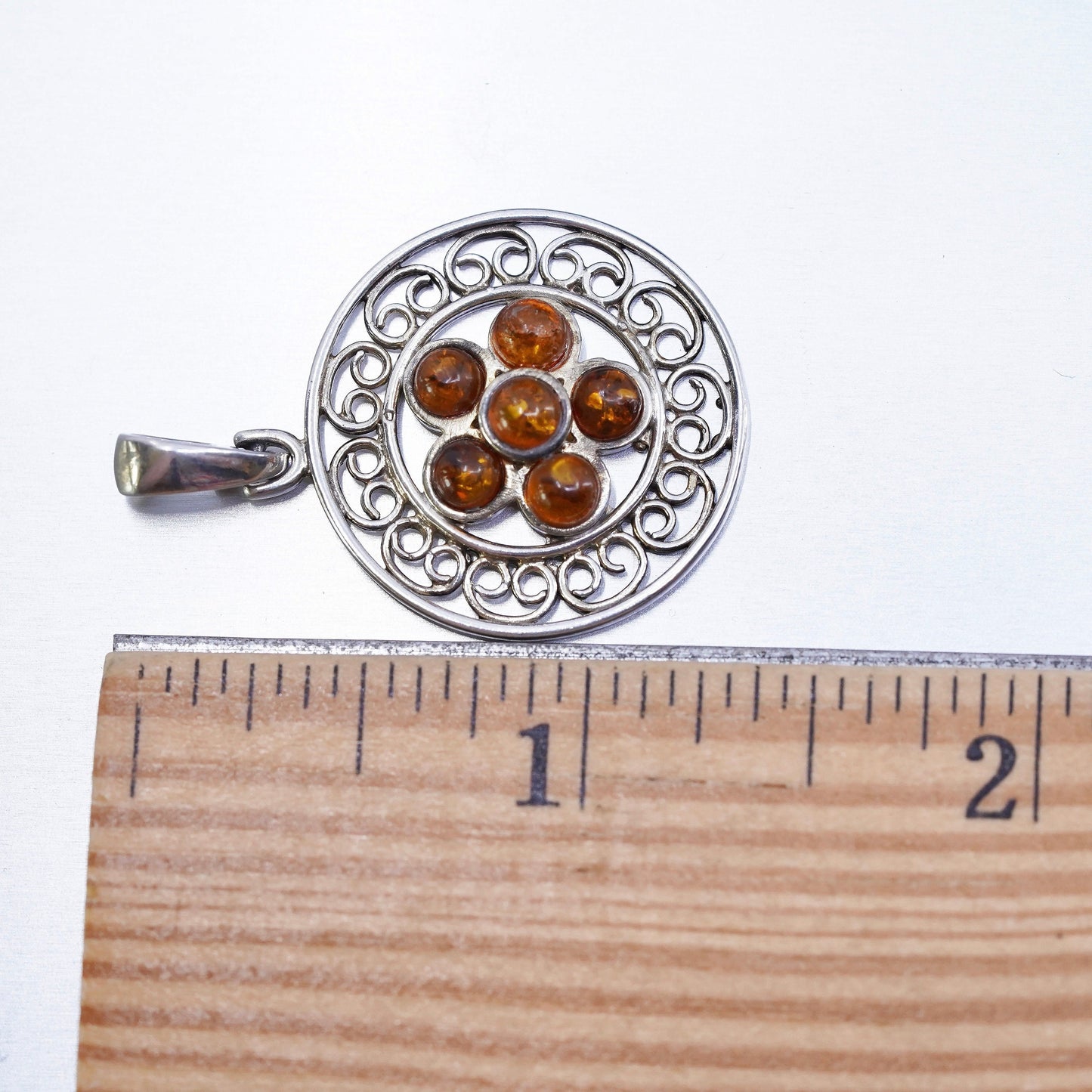 Vintage sterling 925 silver handmade filigree circle pendant with amber