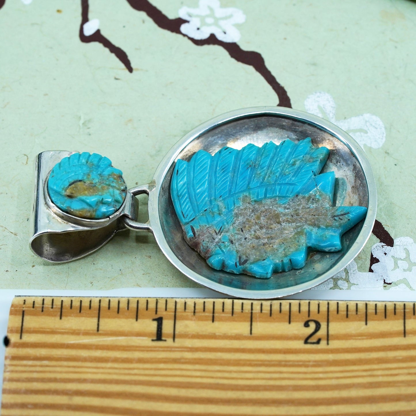 Native American Sterling silver 925 circle pendant with turquoise Indian chief